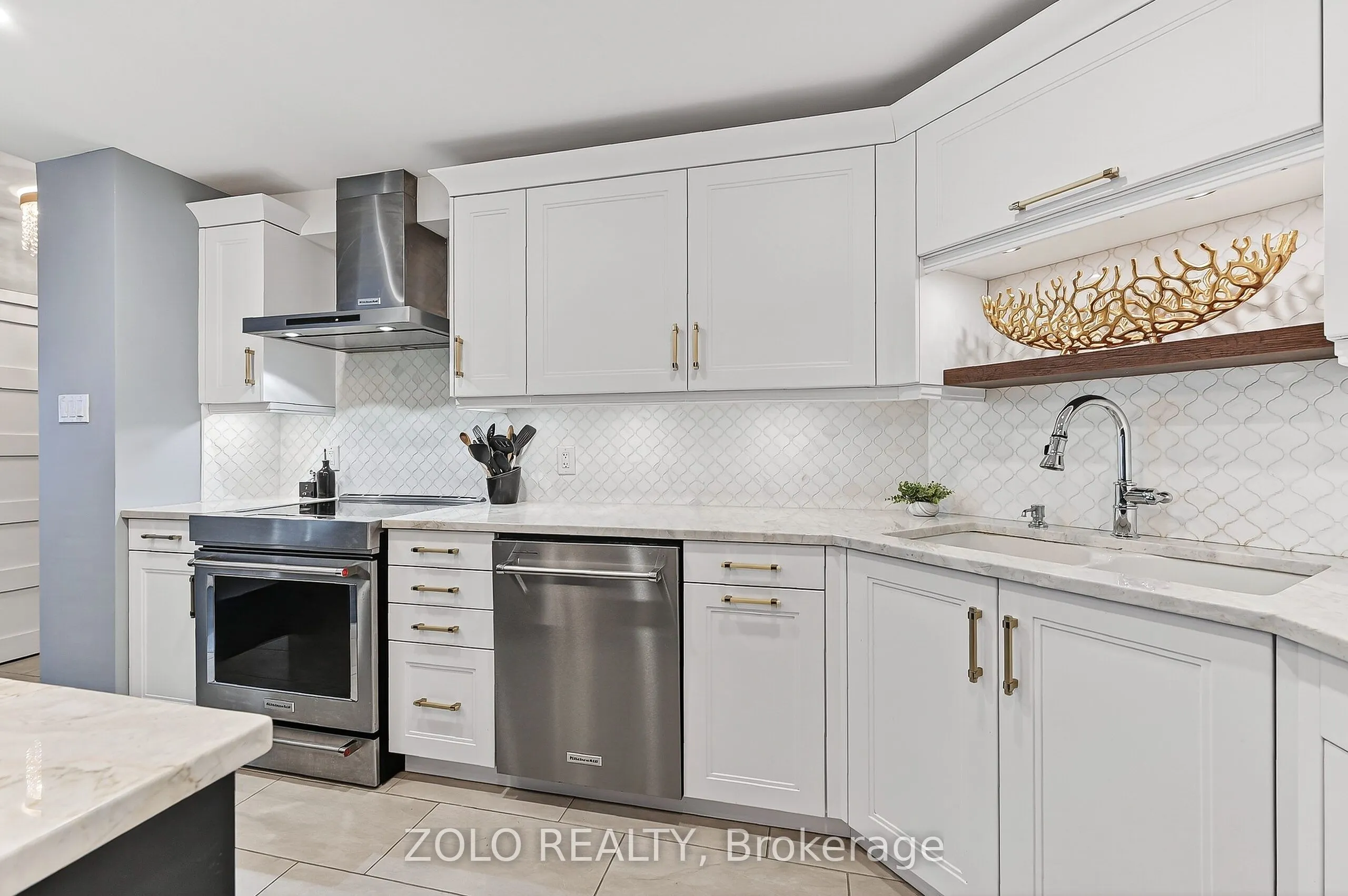 160 George Street, #1101