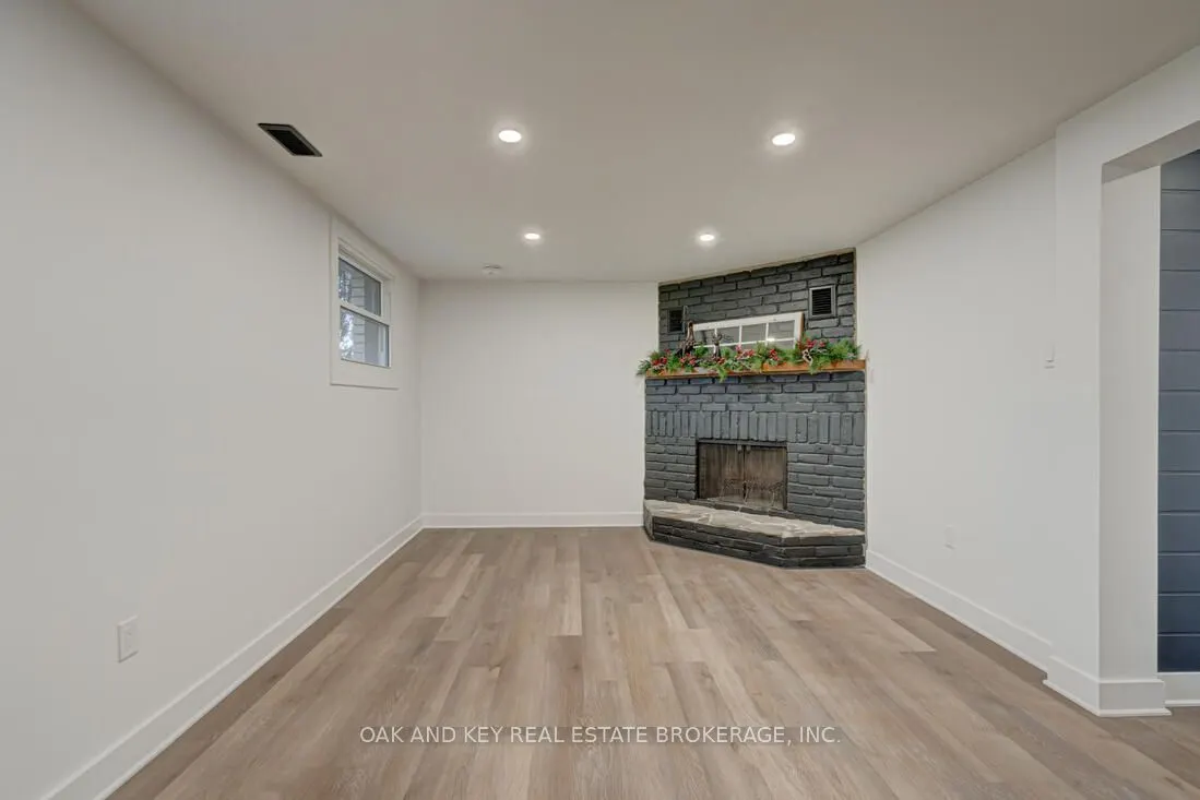 13 Dunwich Drive