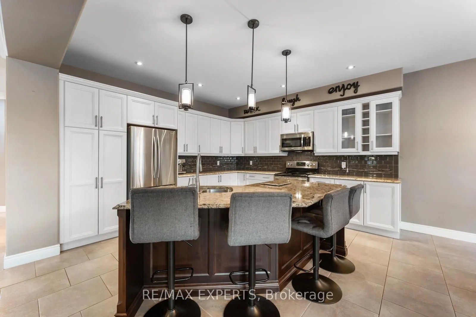 154 Davinci Boulevard