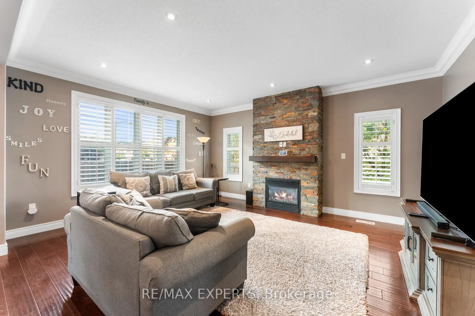 154 Davinci Boulevard