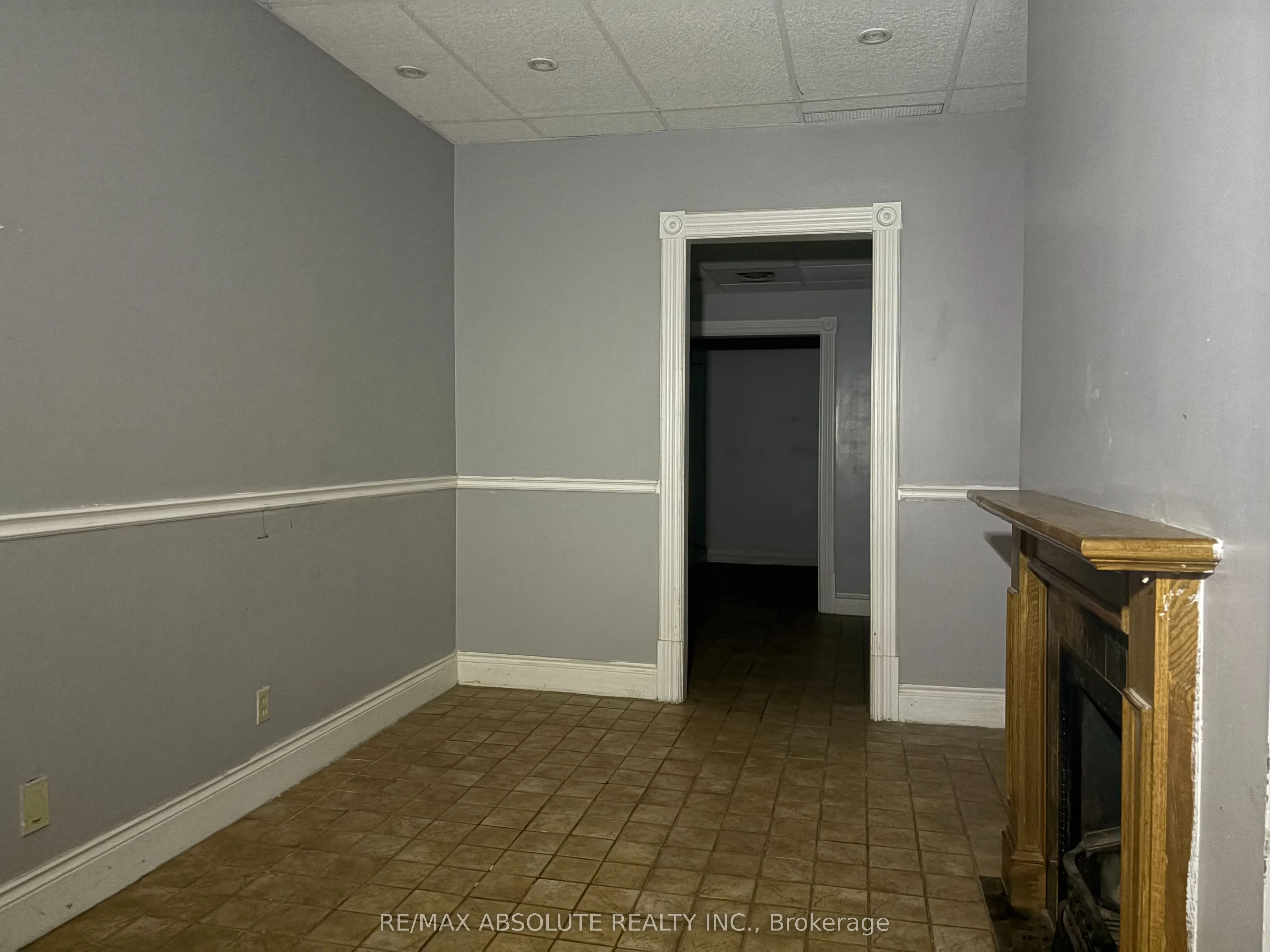 312 Daly Avenue