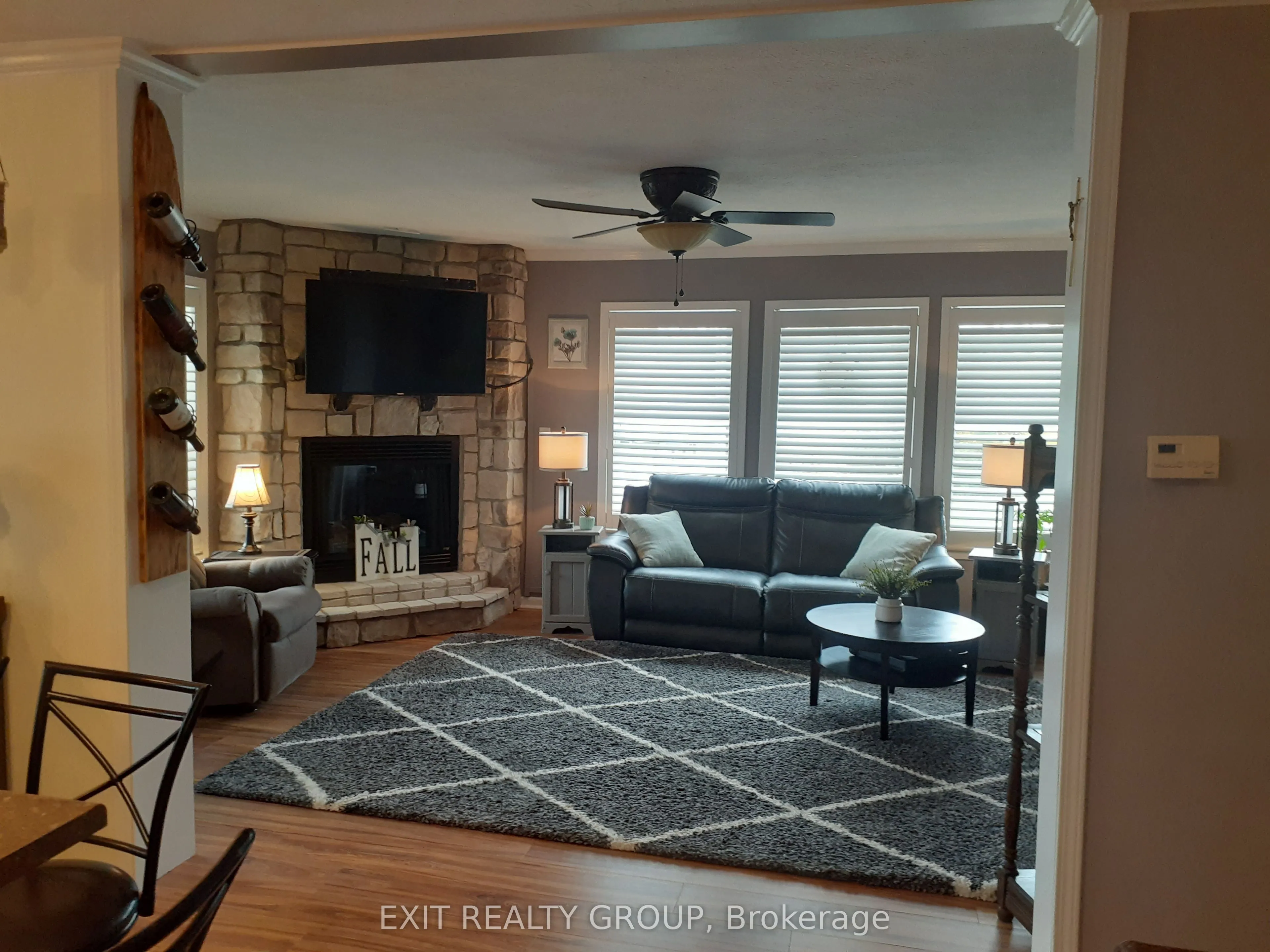 7-152 CONCESSION RD 11 W