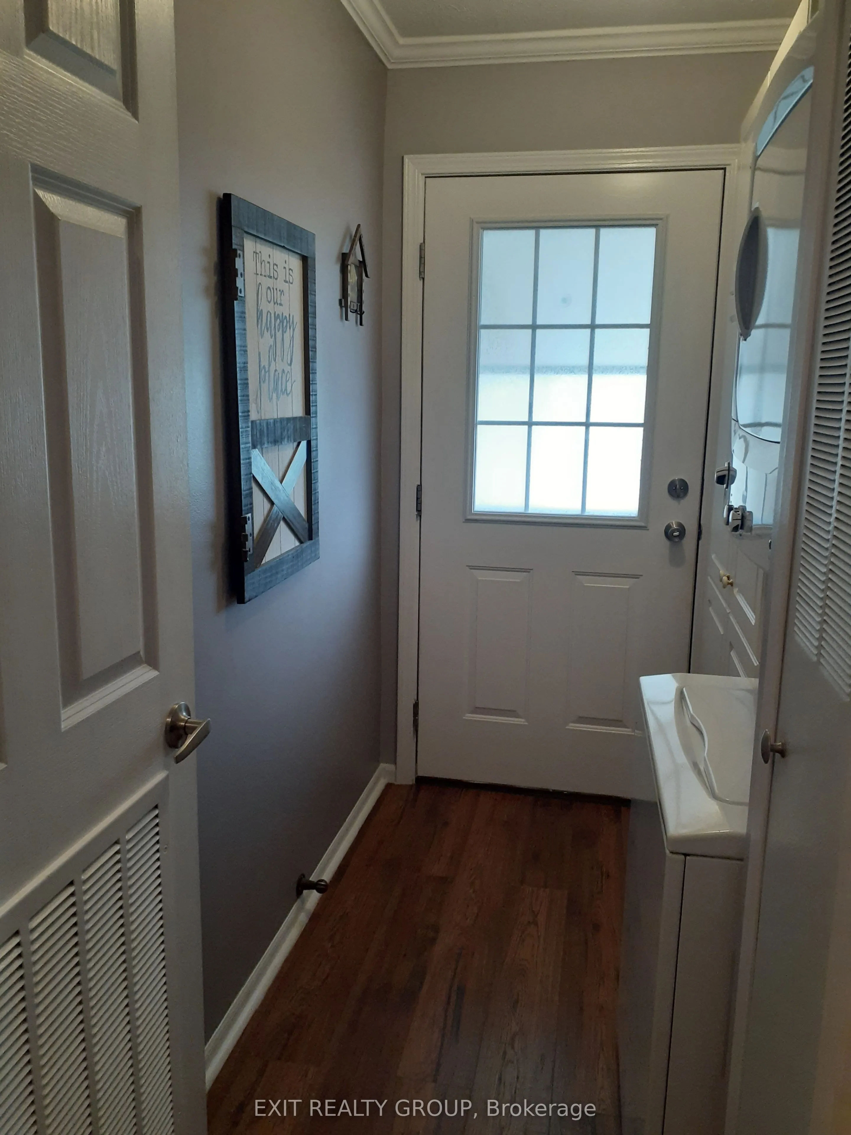 7-152 CONCESSION RD 11 W