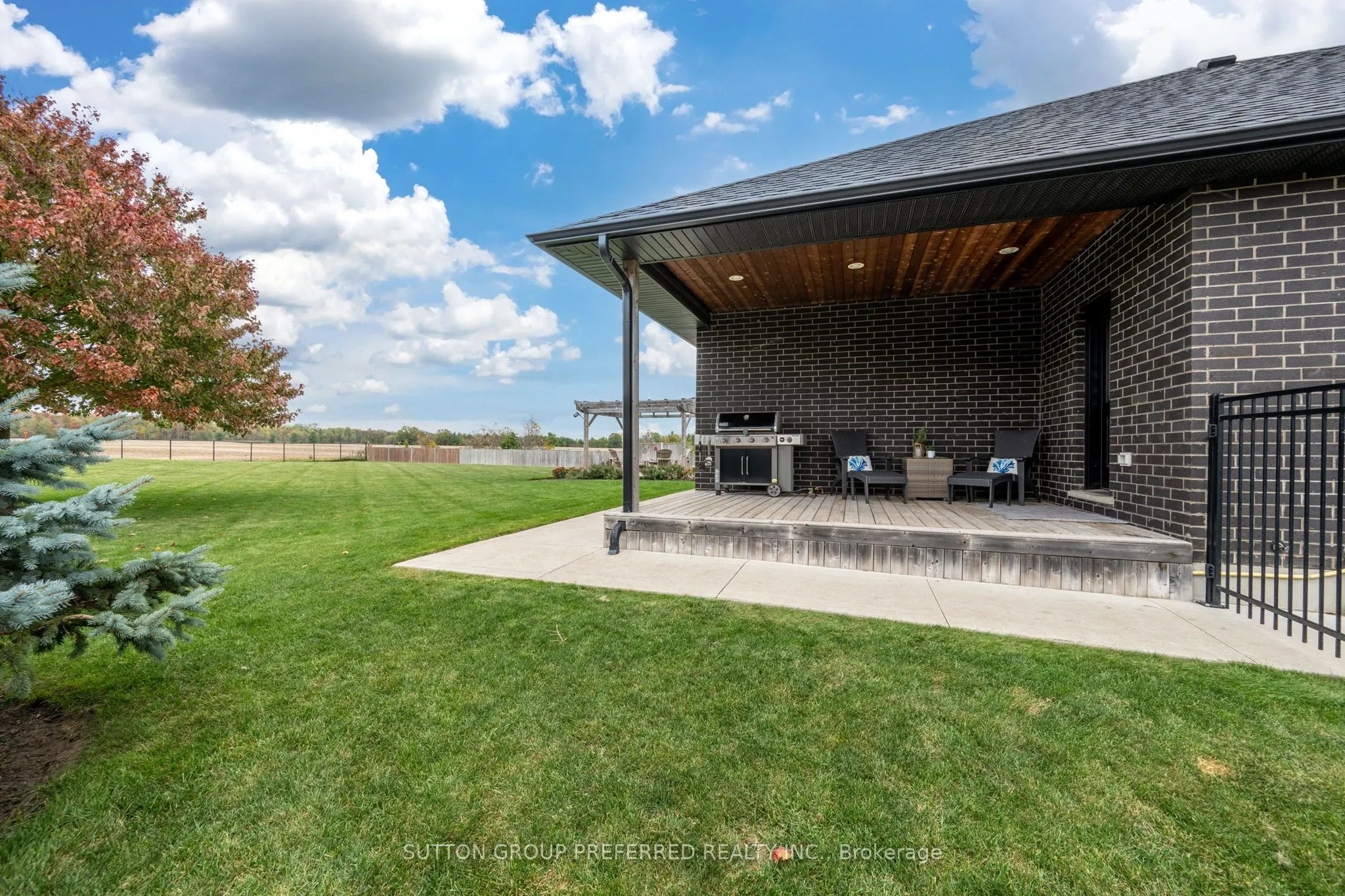 121 Lewis Drive