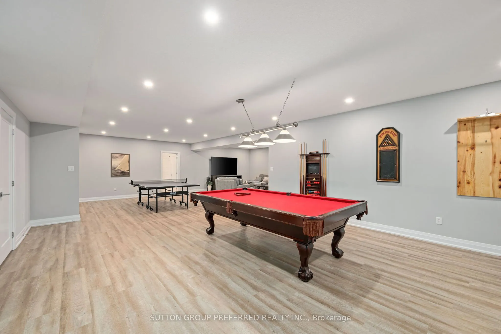 121 Lewis Drive