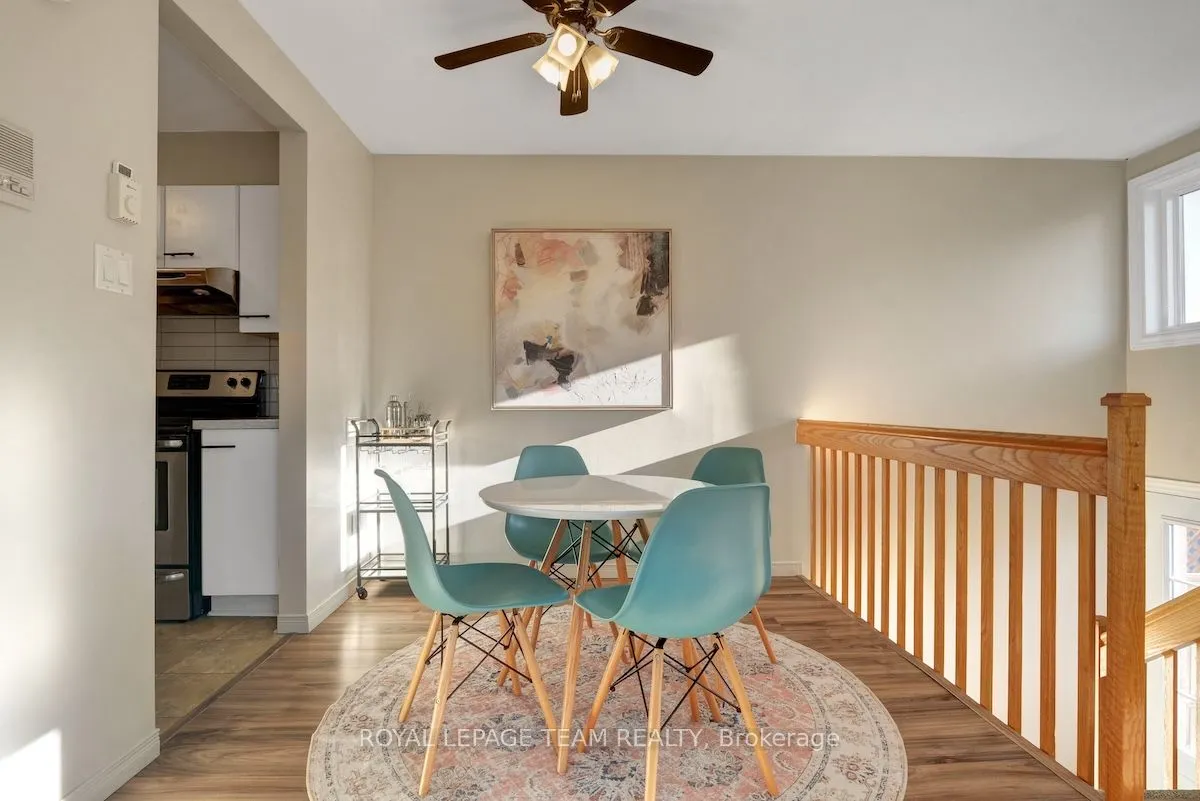 2 STONEBANK Crescent, #2