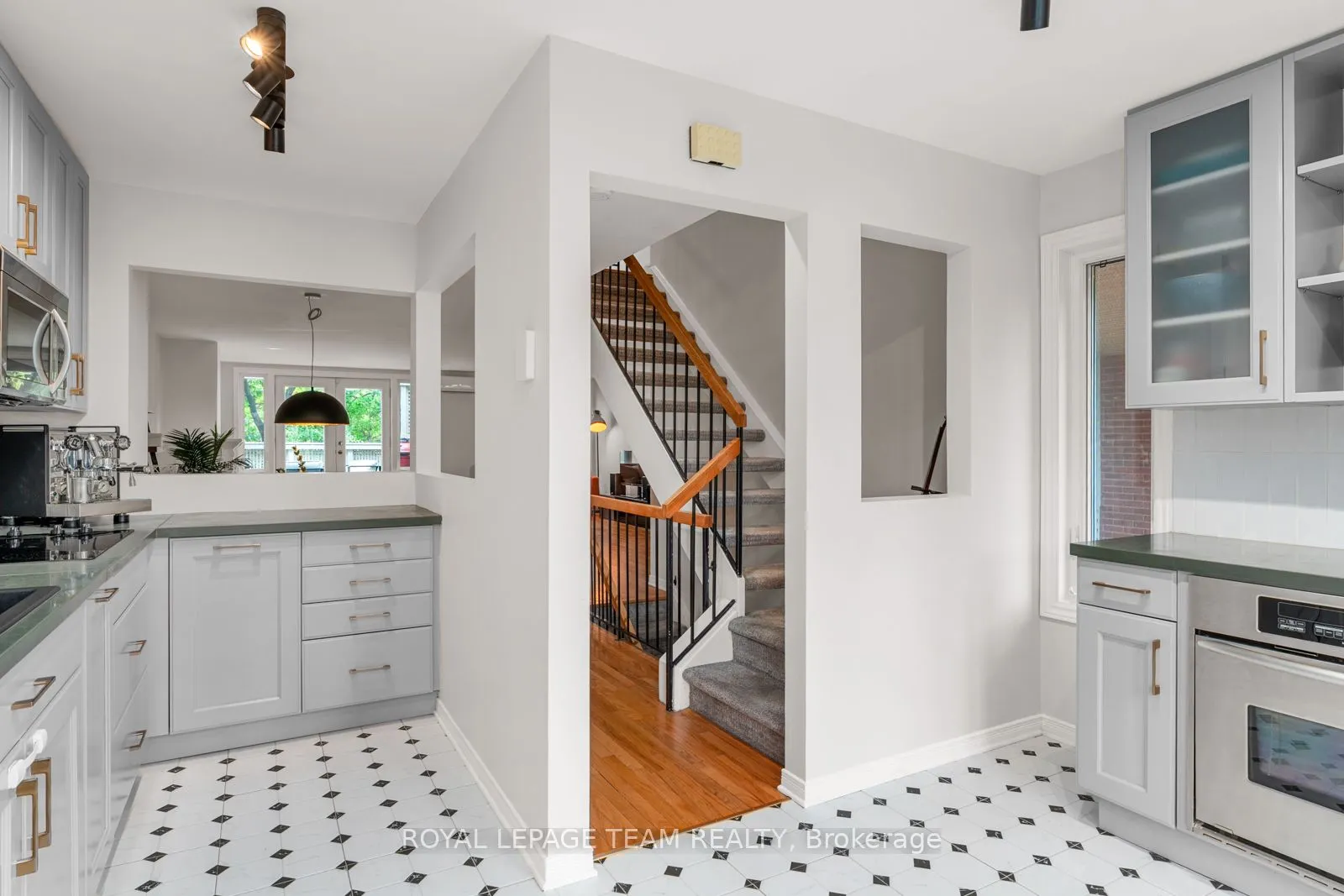 20 Charlevoix Street, #26