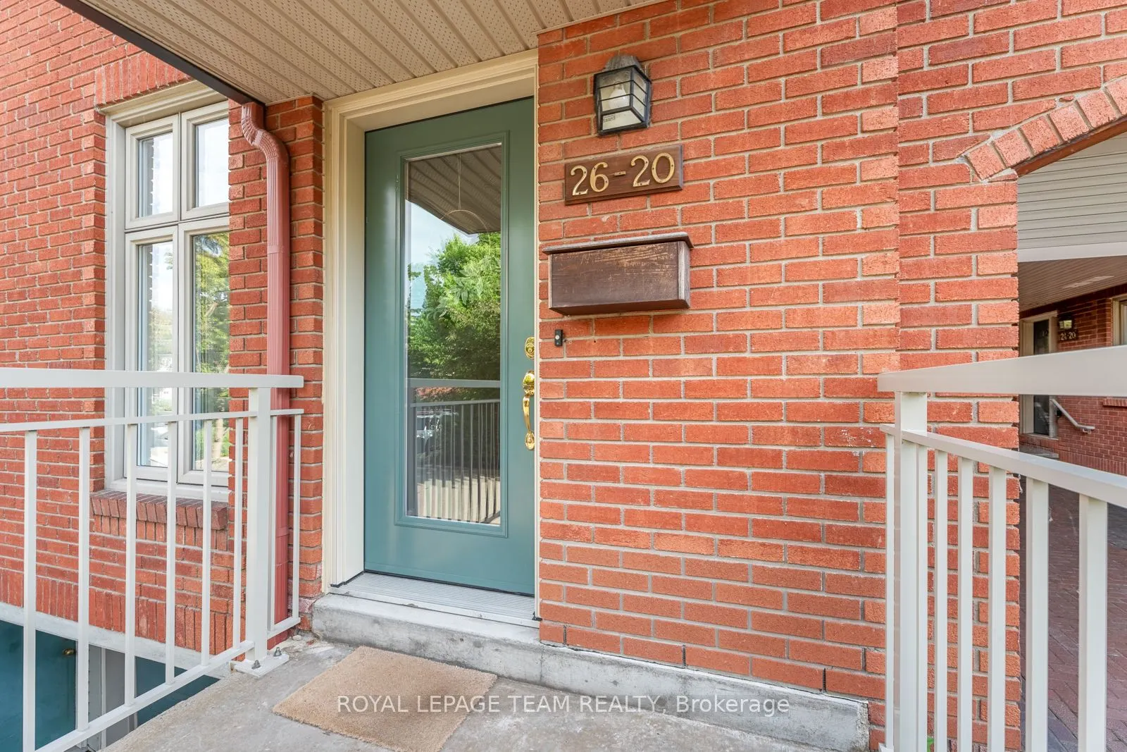 20 Charlevoix Street, #26