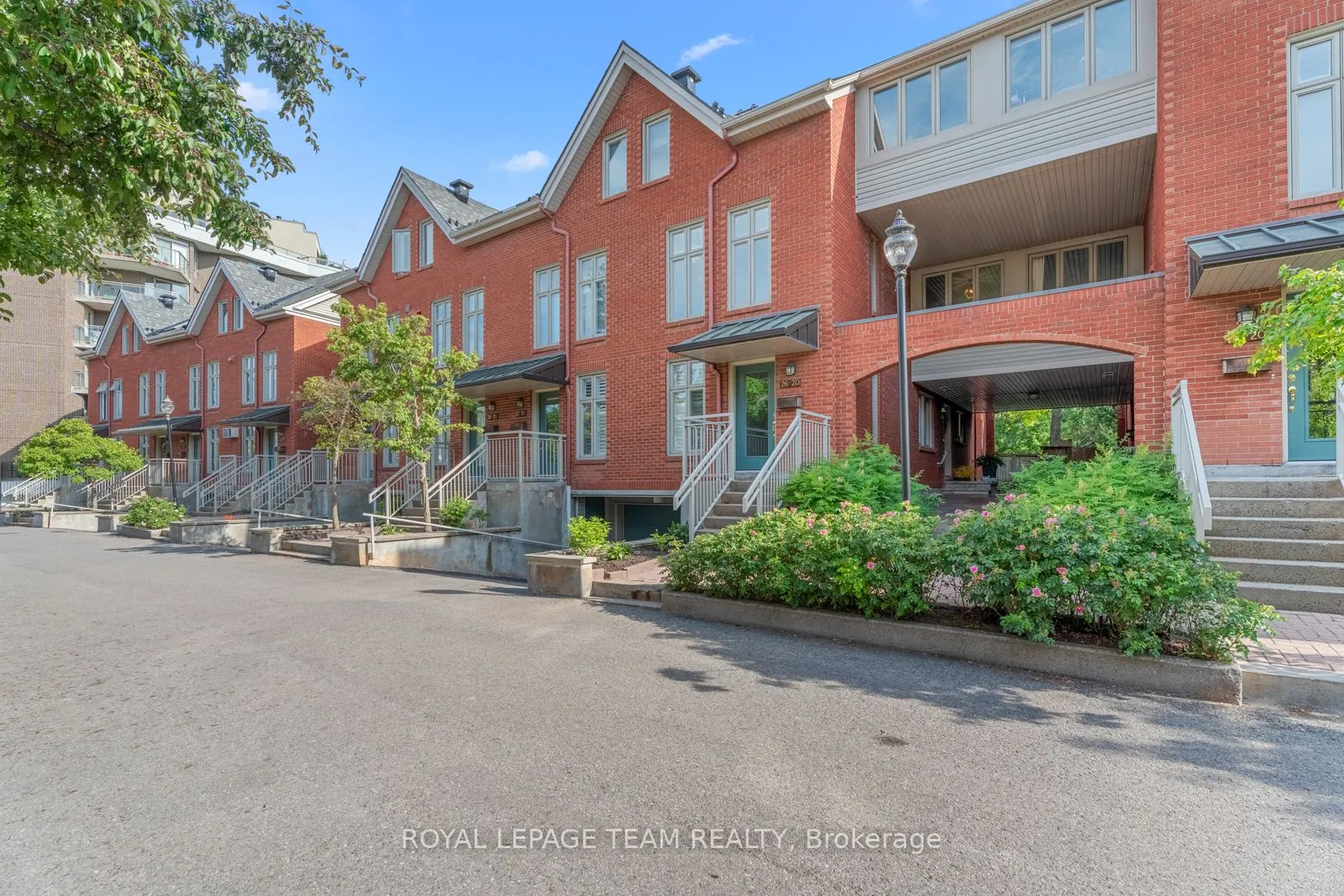 20 Charlevoix Street, #26