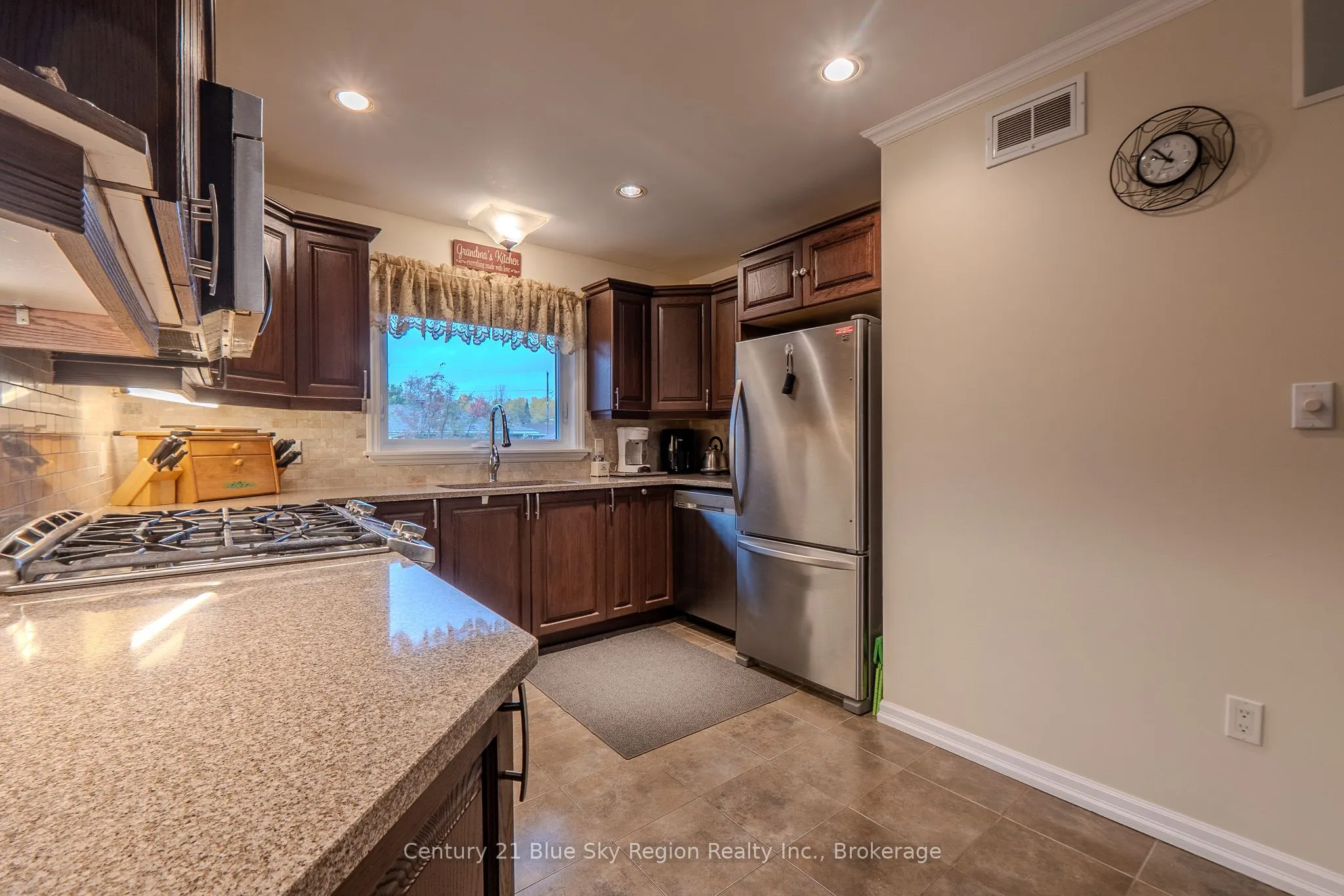 38 Cedargrove Court