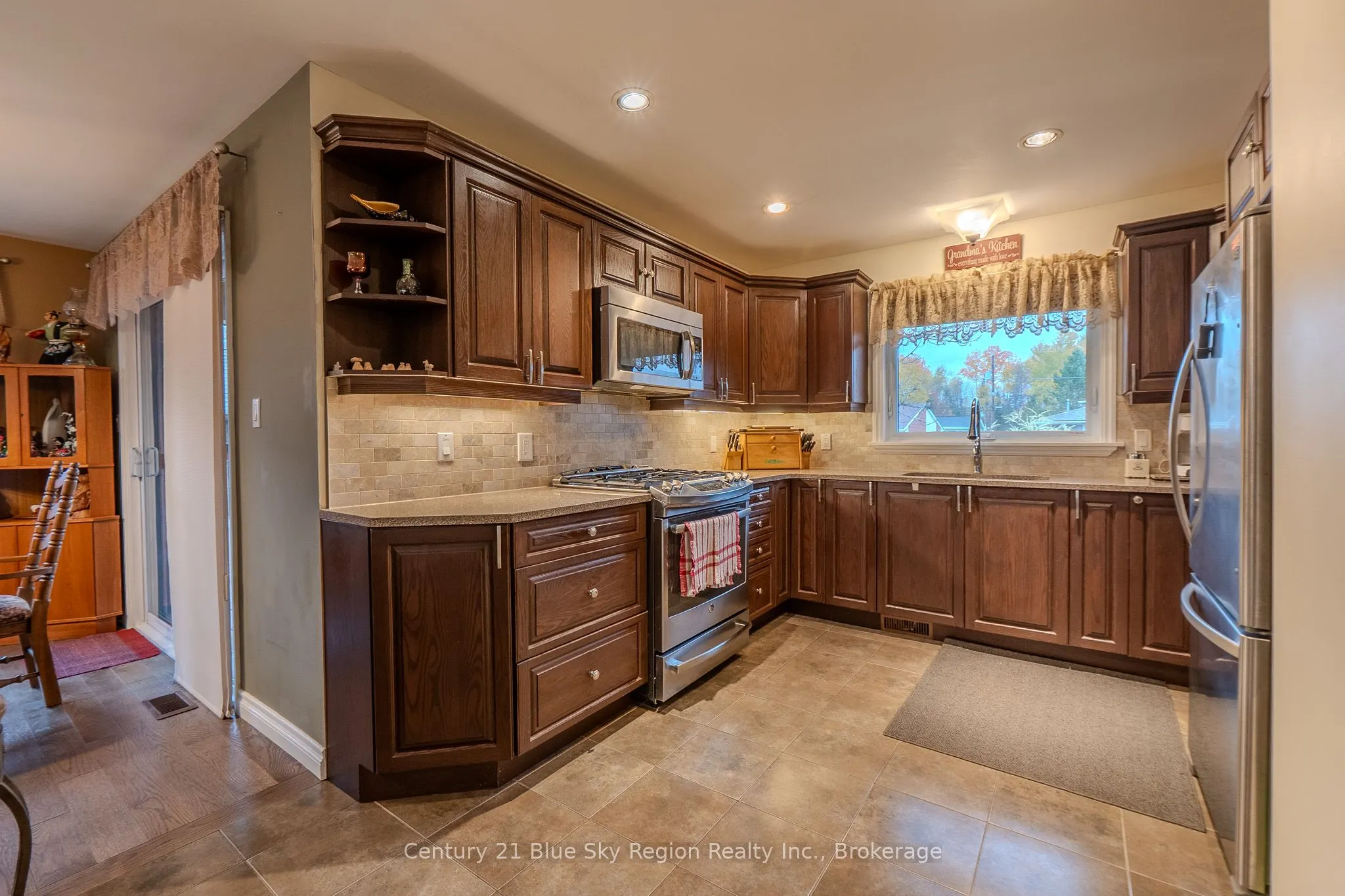 38 Cedargrove Court