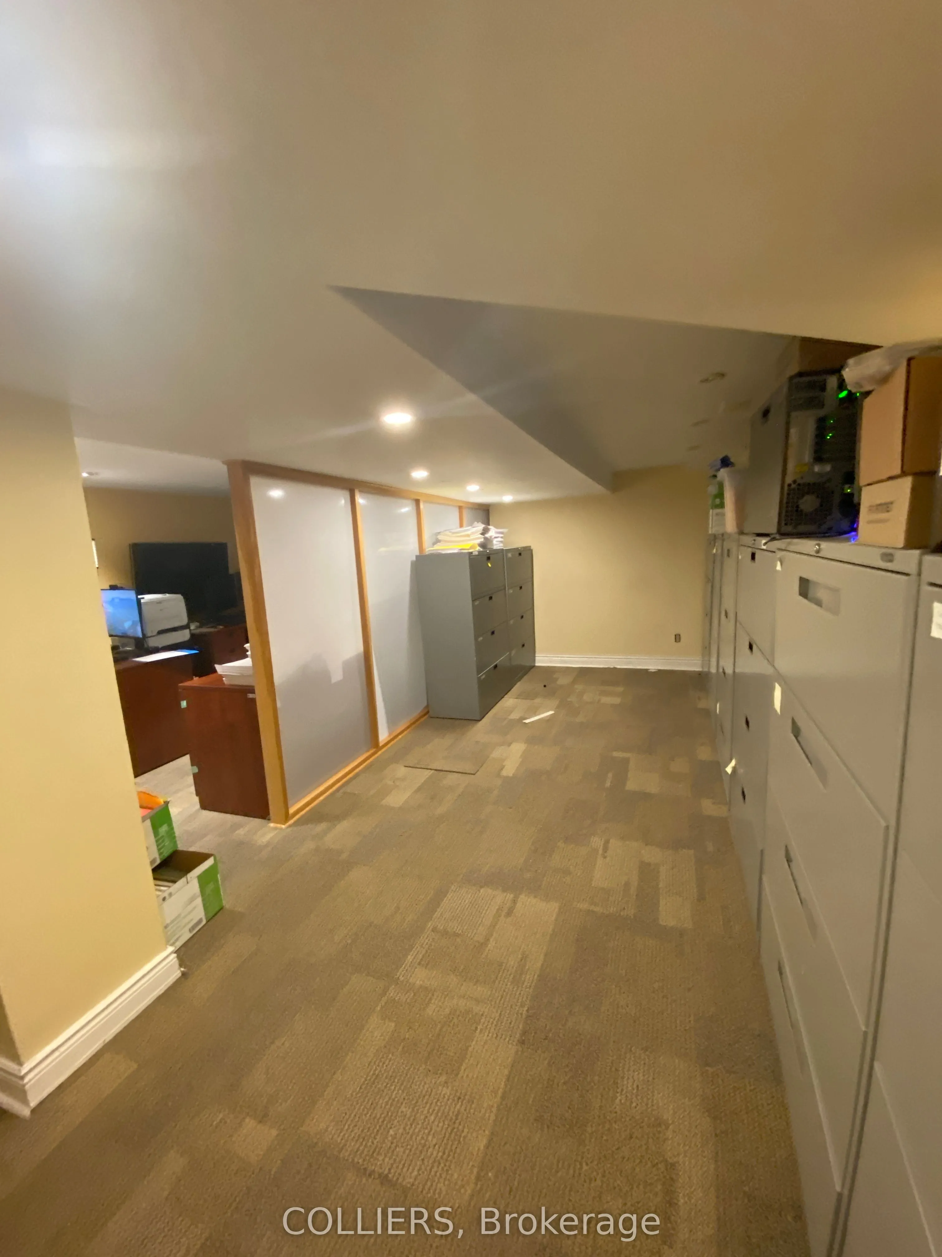 464 Somerset Street W