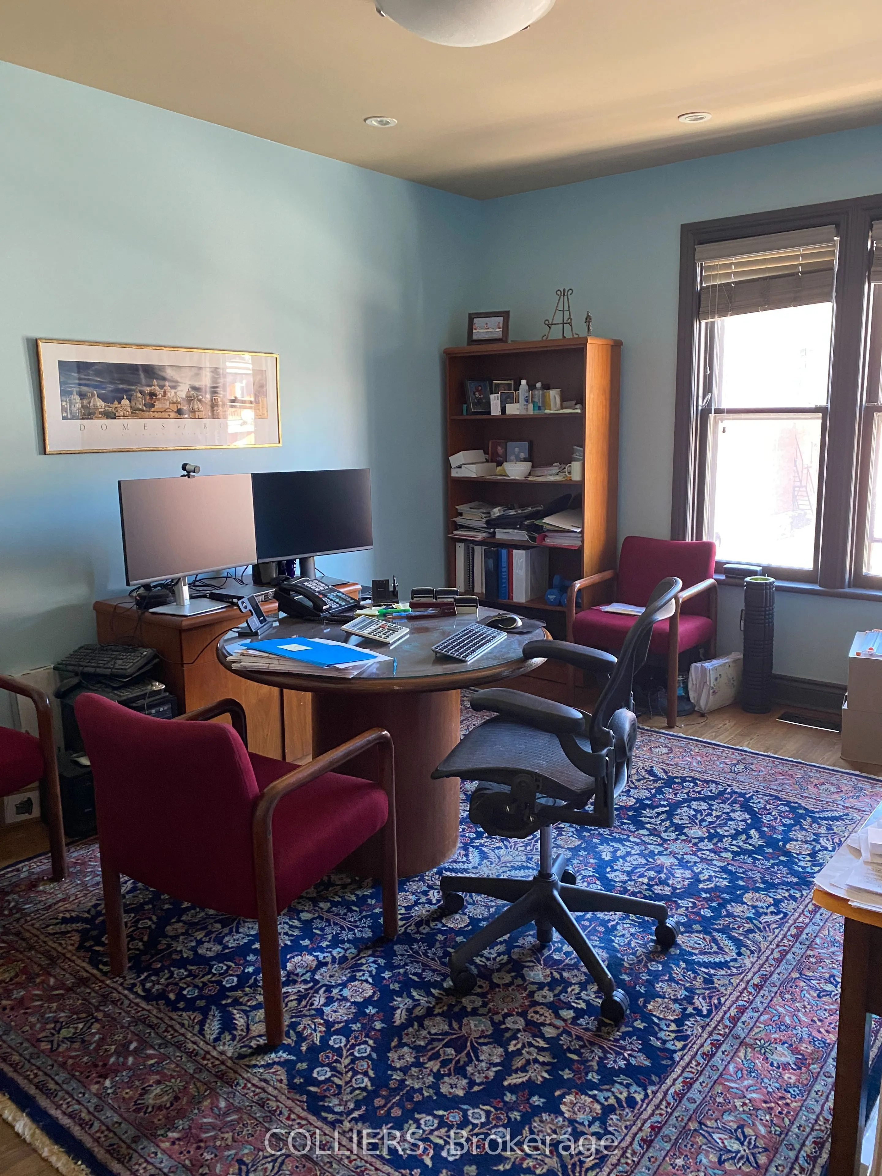 464 Somerset Street W