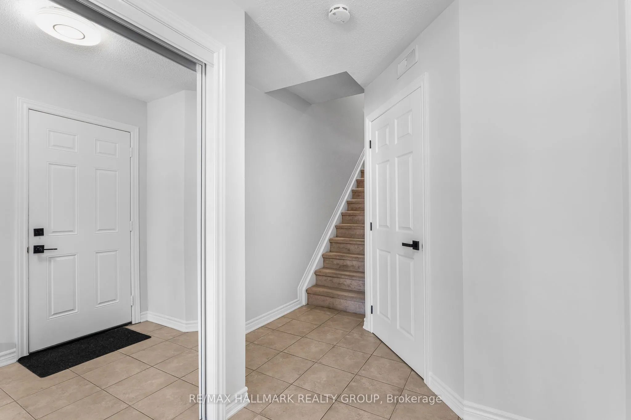110 Sunshine Crescent