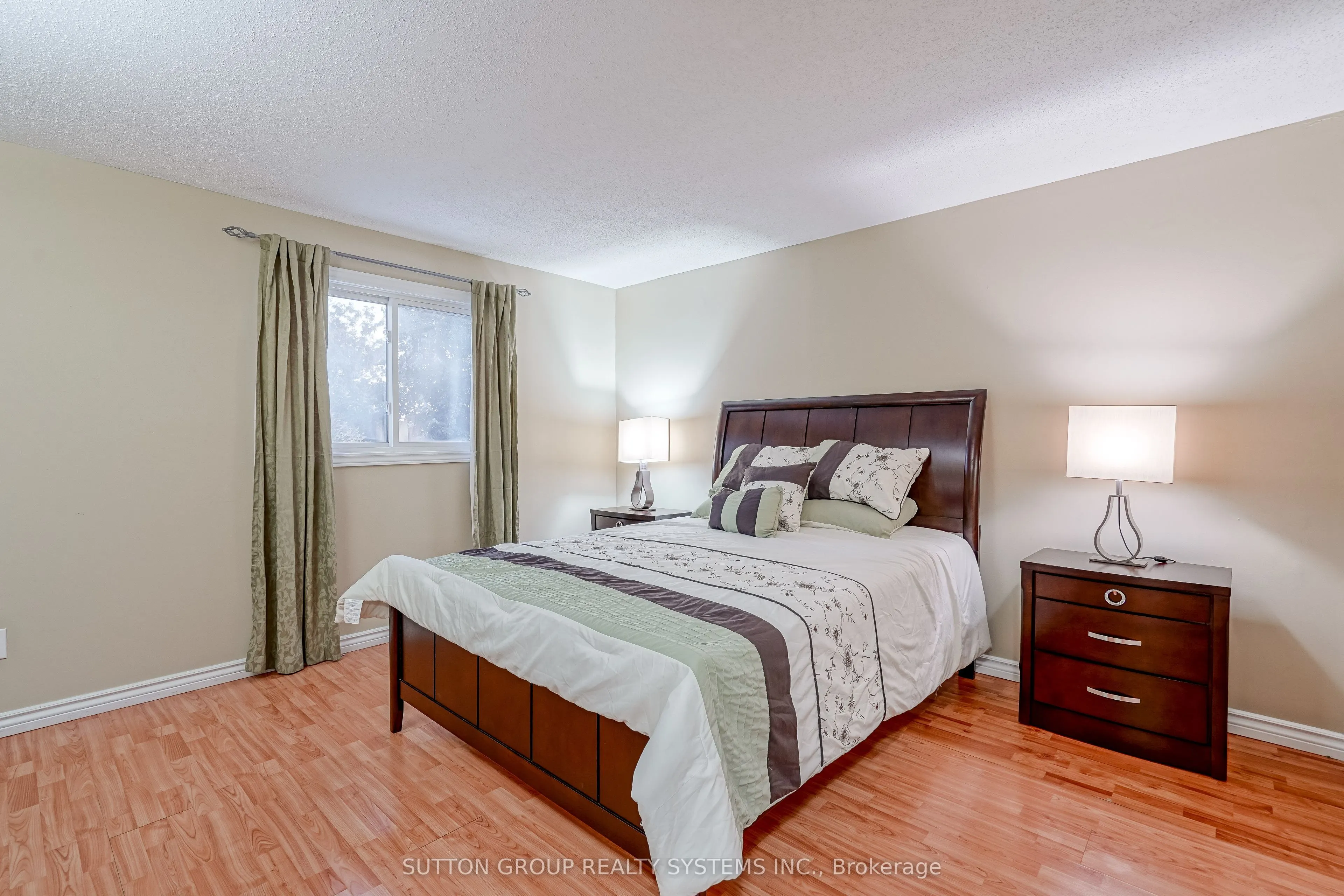 85 Covington Crescent, #Upper