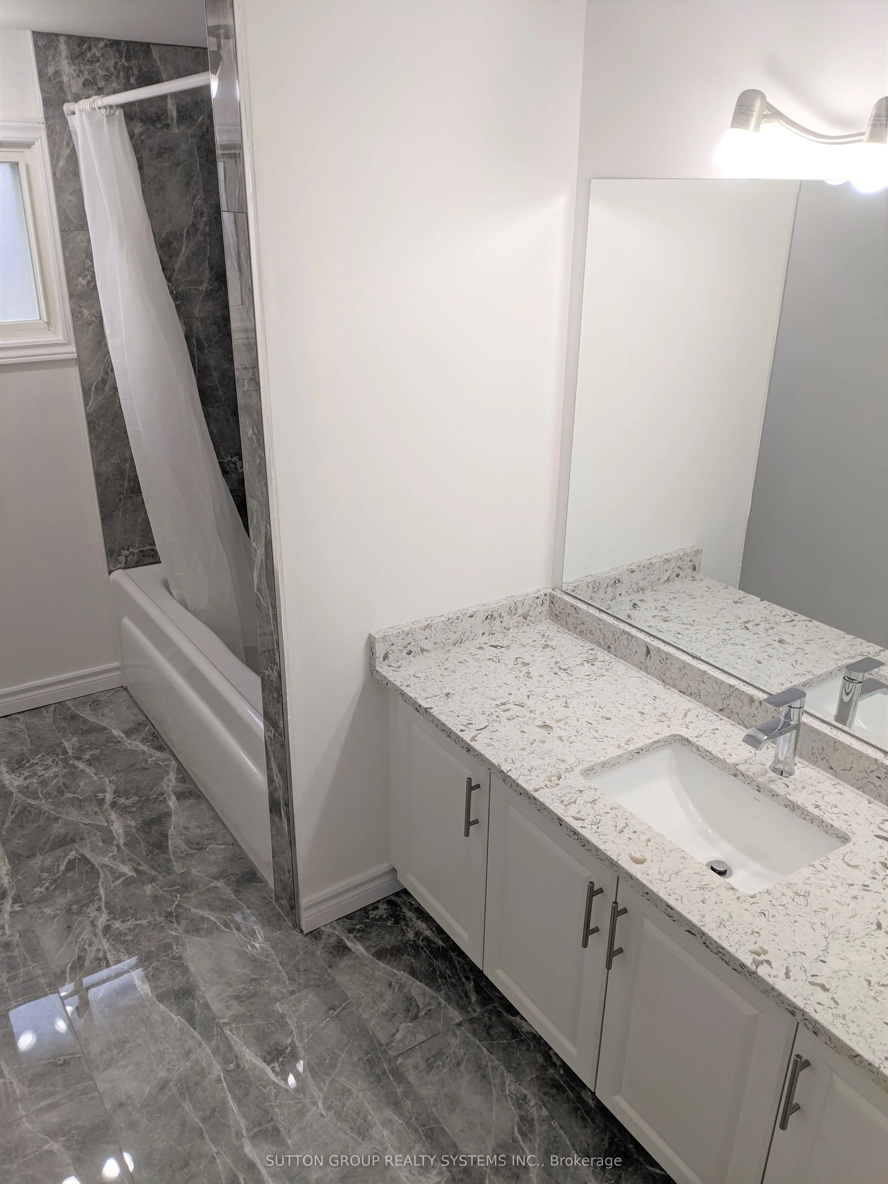85 Covington Crescent, #Upper