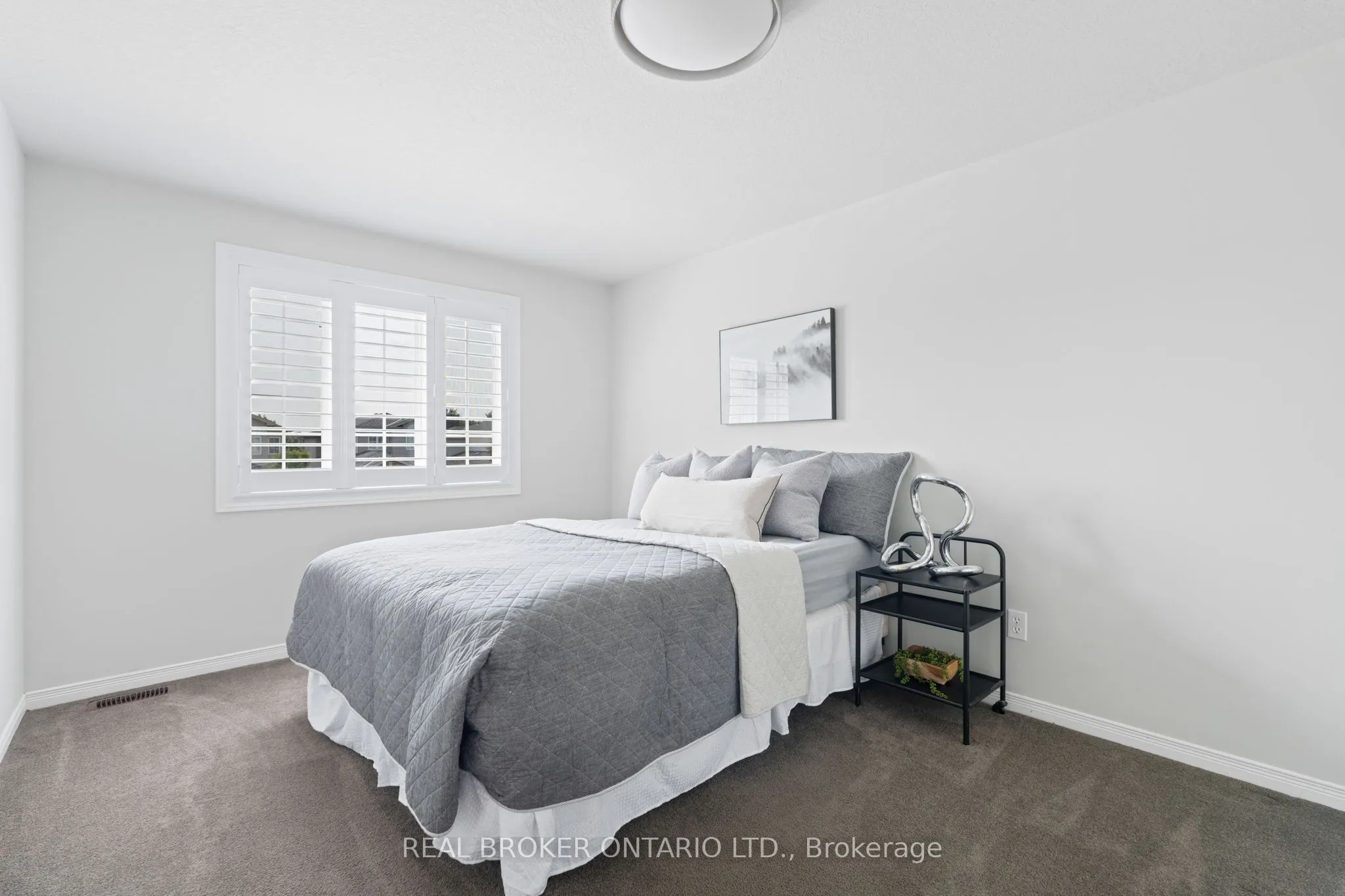 17 Coutts Court