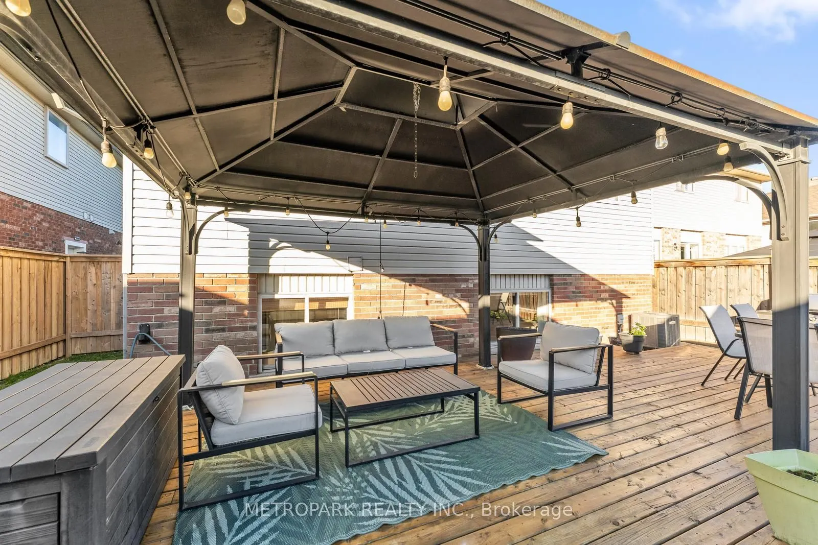 41 Switzer Crescent