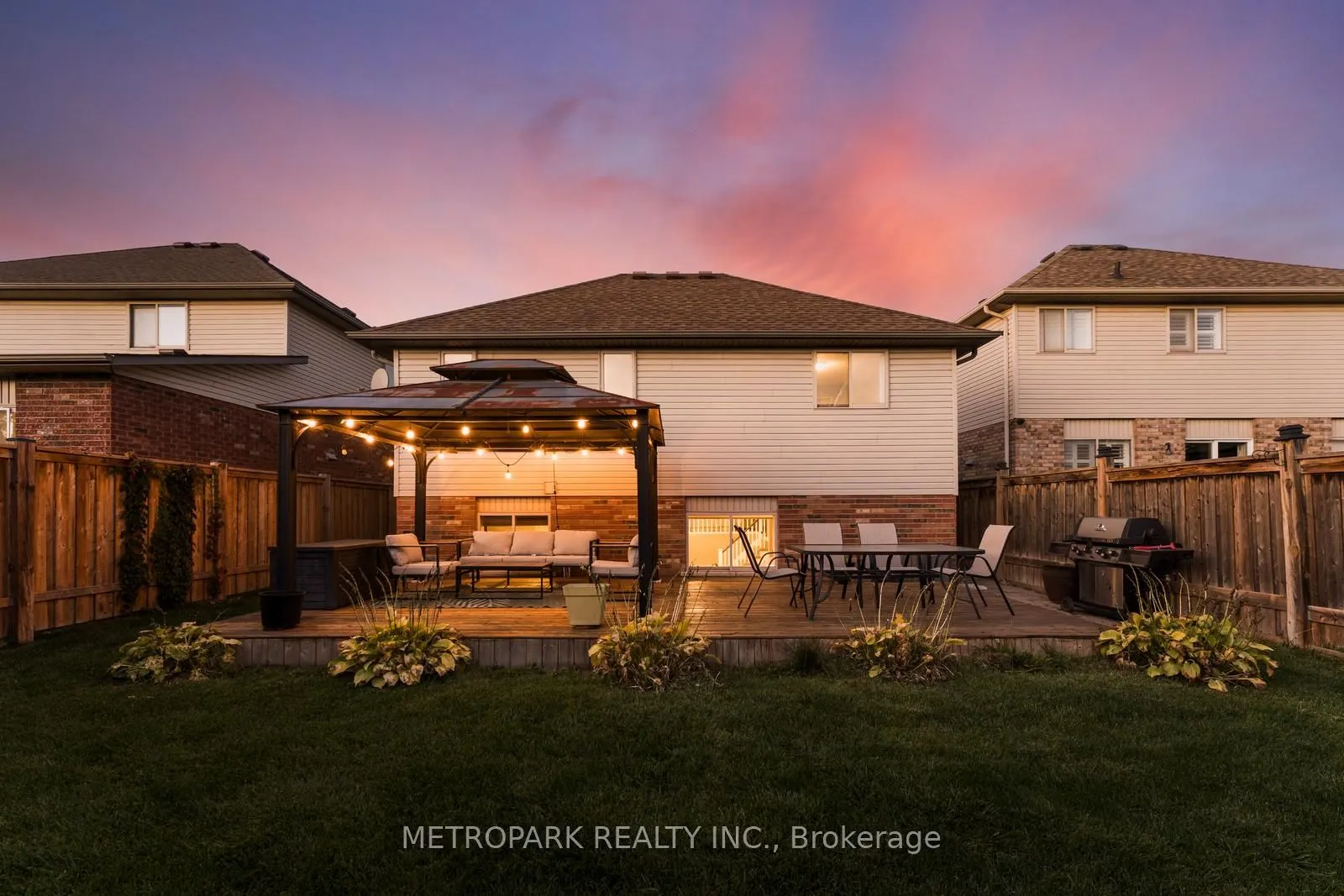 41 Switzer Crescent