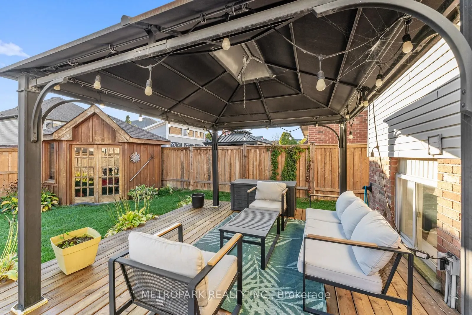 41 Switzer Crescent
