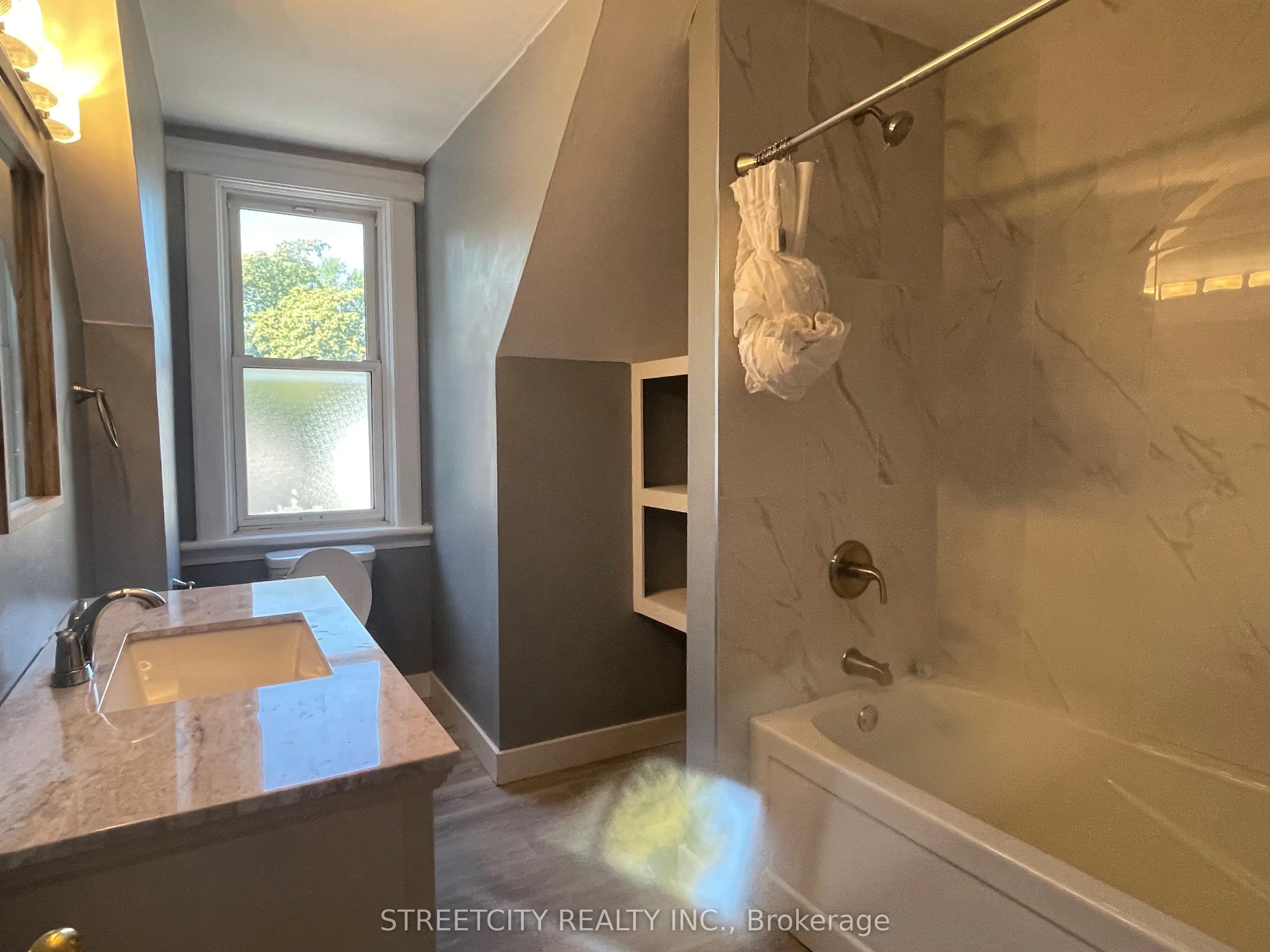 360 Princess Avenue
