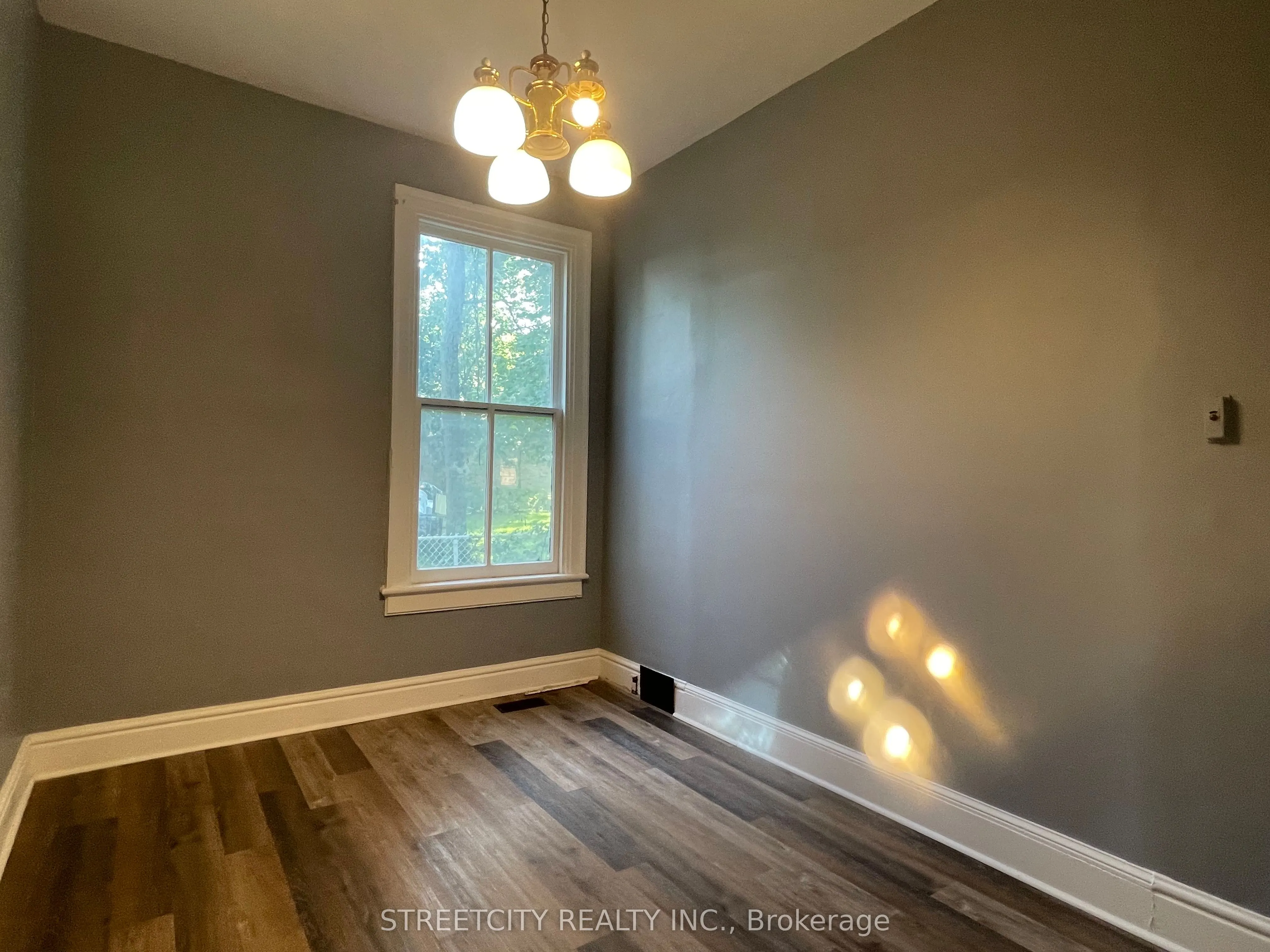 360 Princess Avenue
