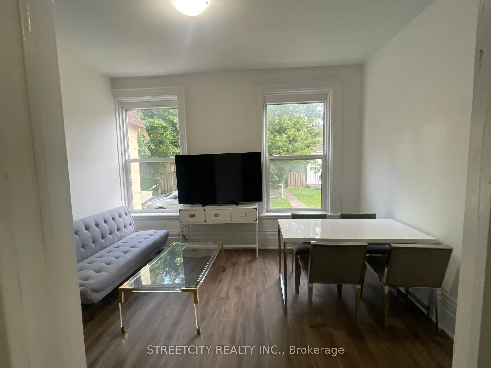 360 Princess Avenue