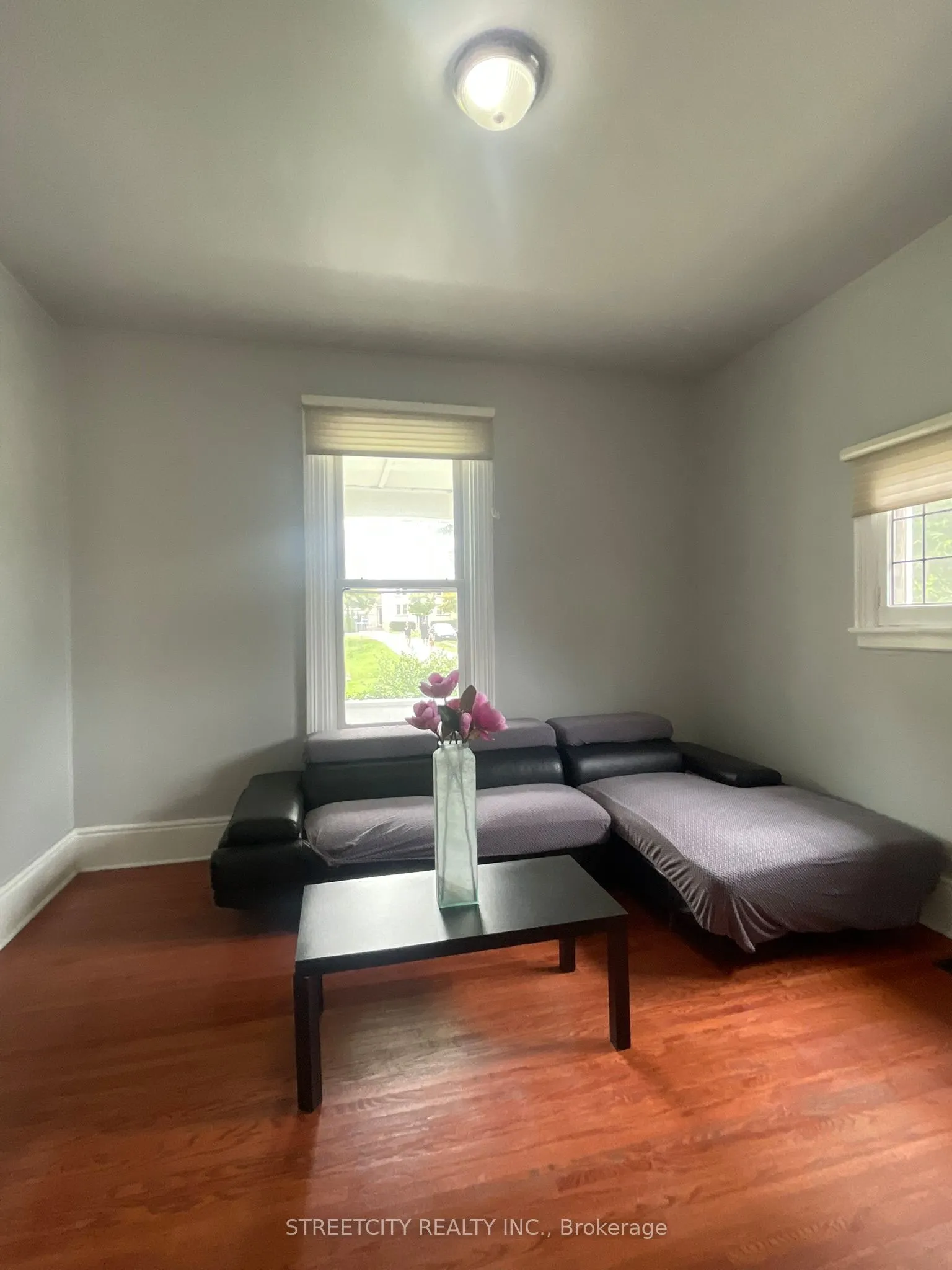 360 Princess Avenue