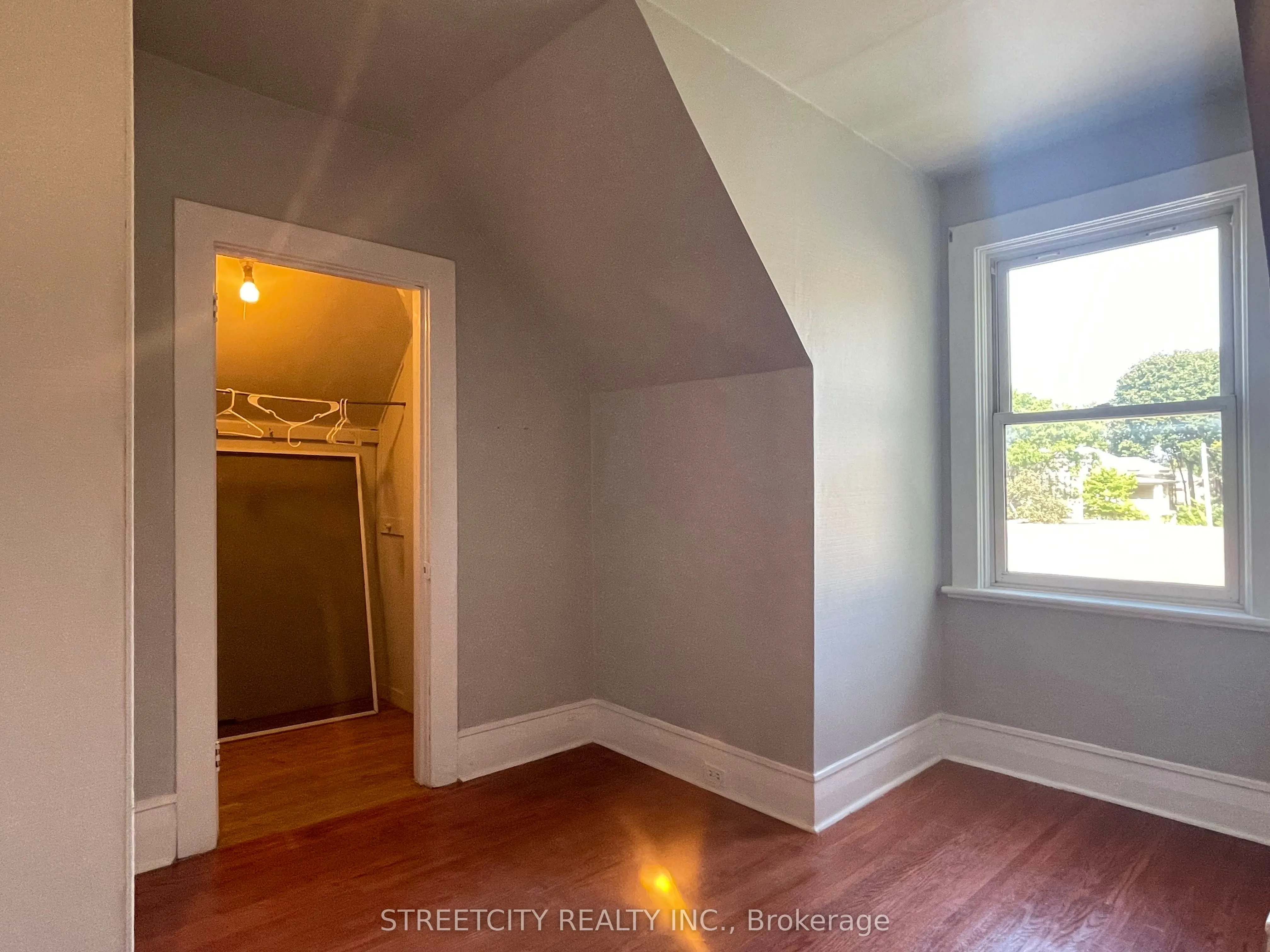 360 Princess Avenue