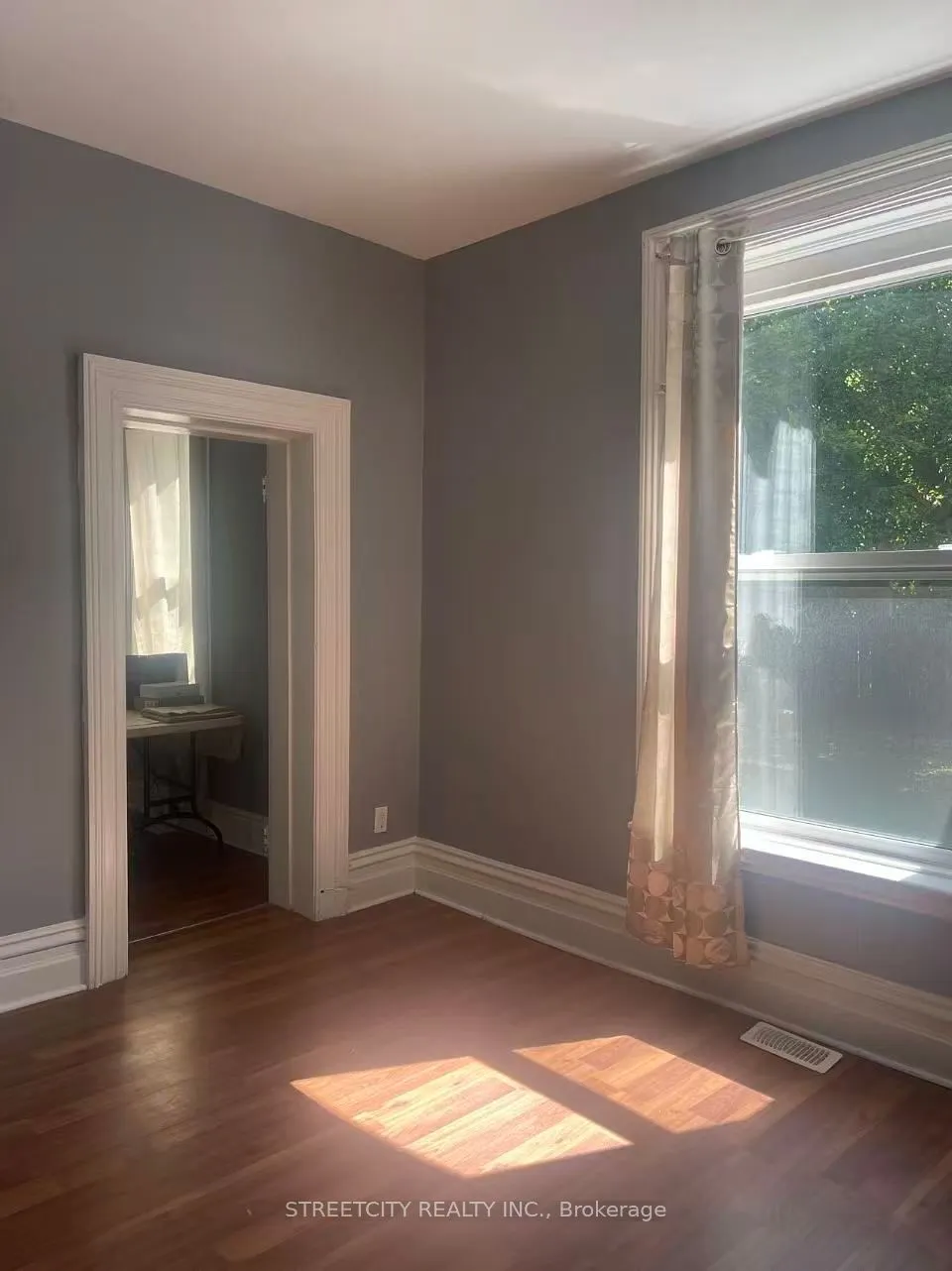 360 Princess Avenue