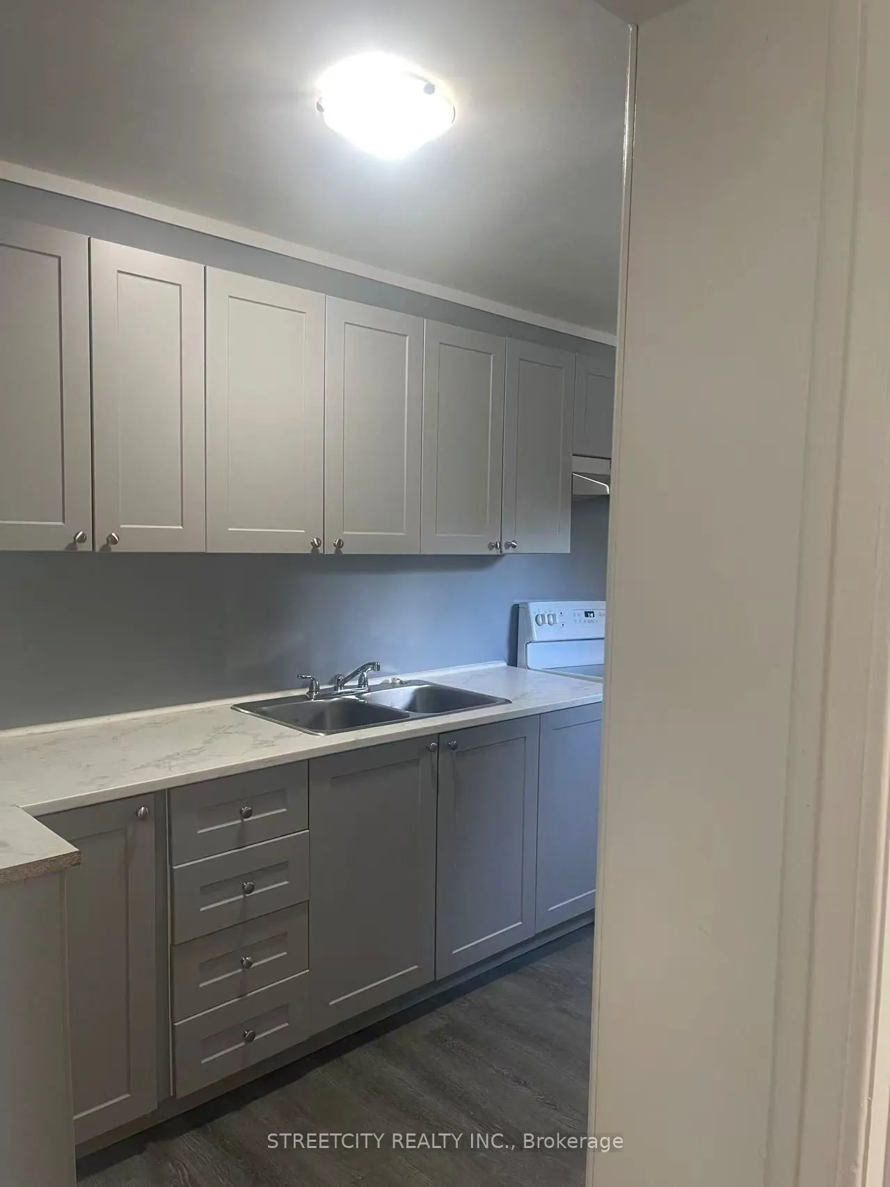 360 Princess Avenue