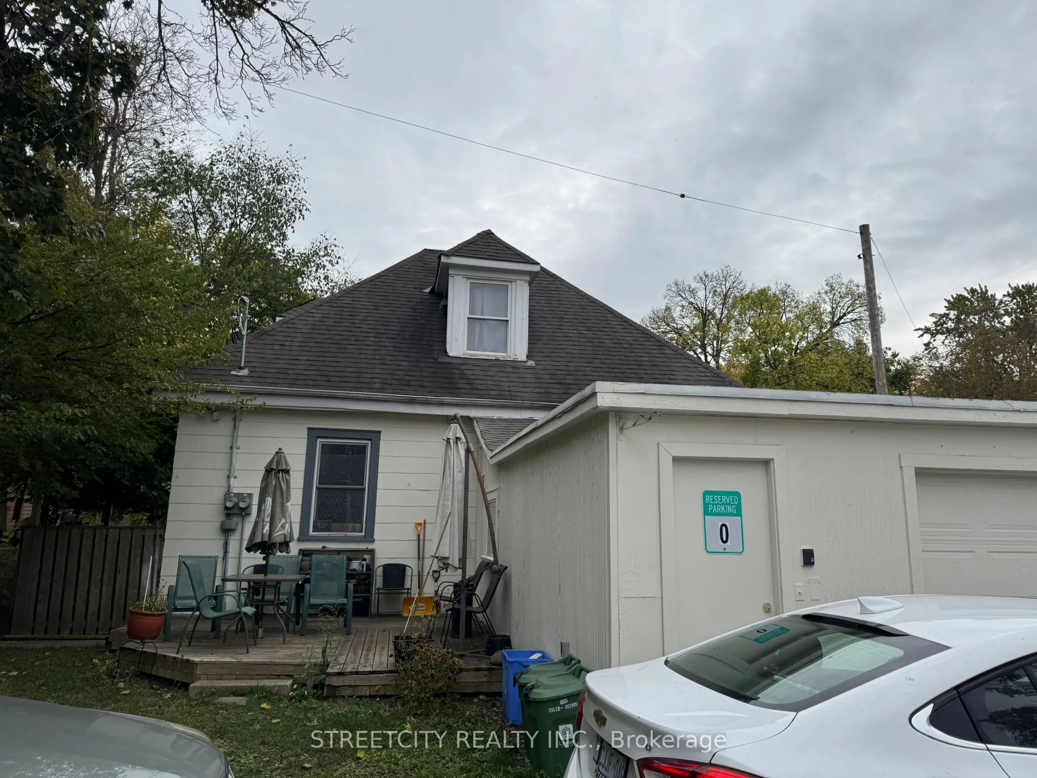360 Princess Avenue