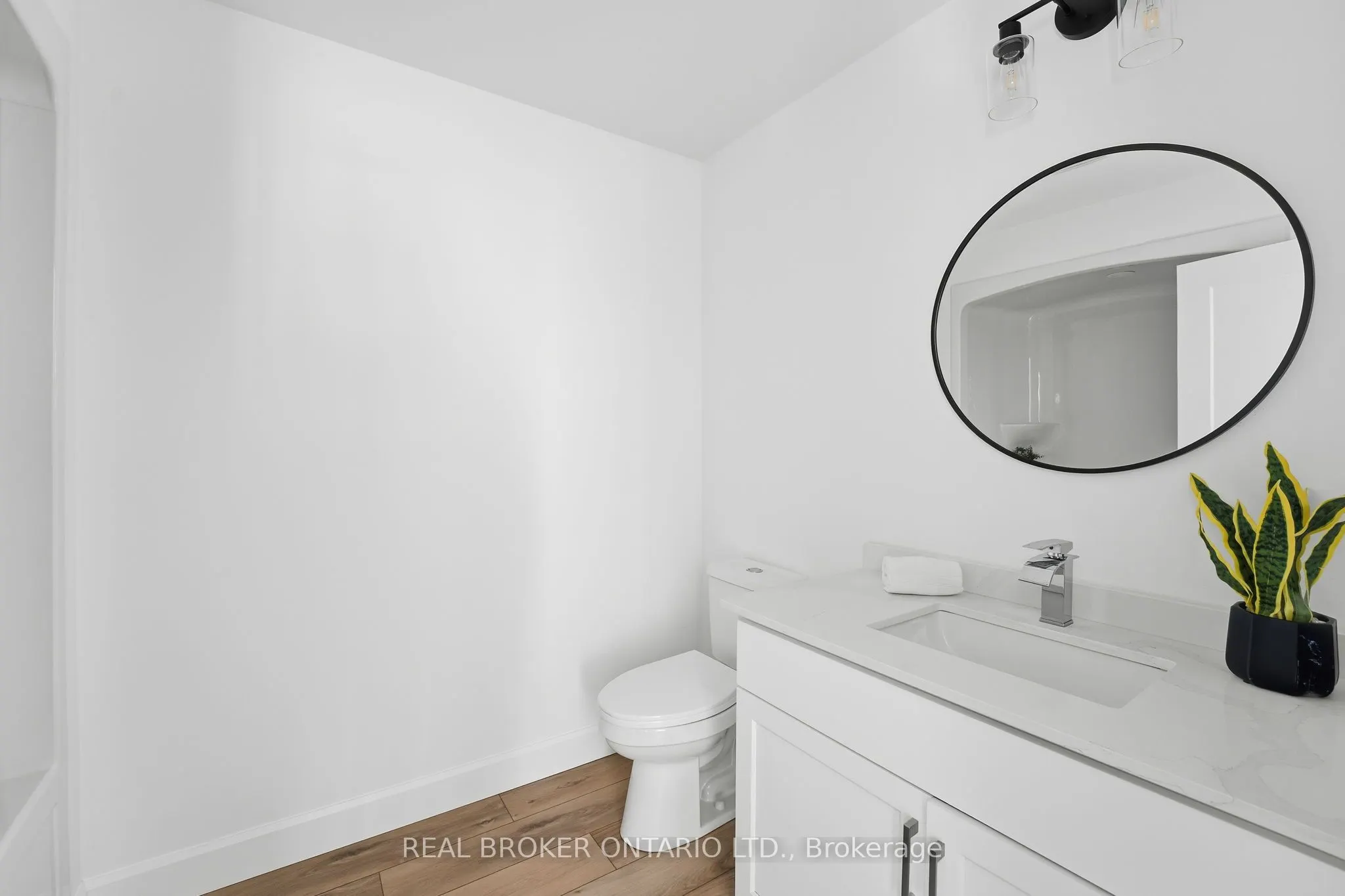 160A Concession Street W