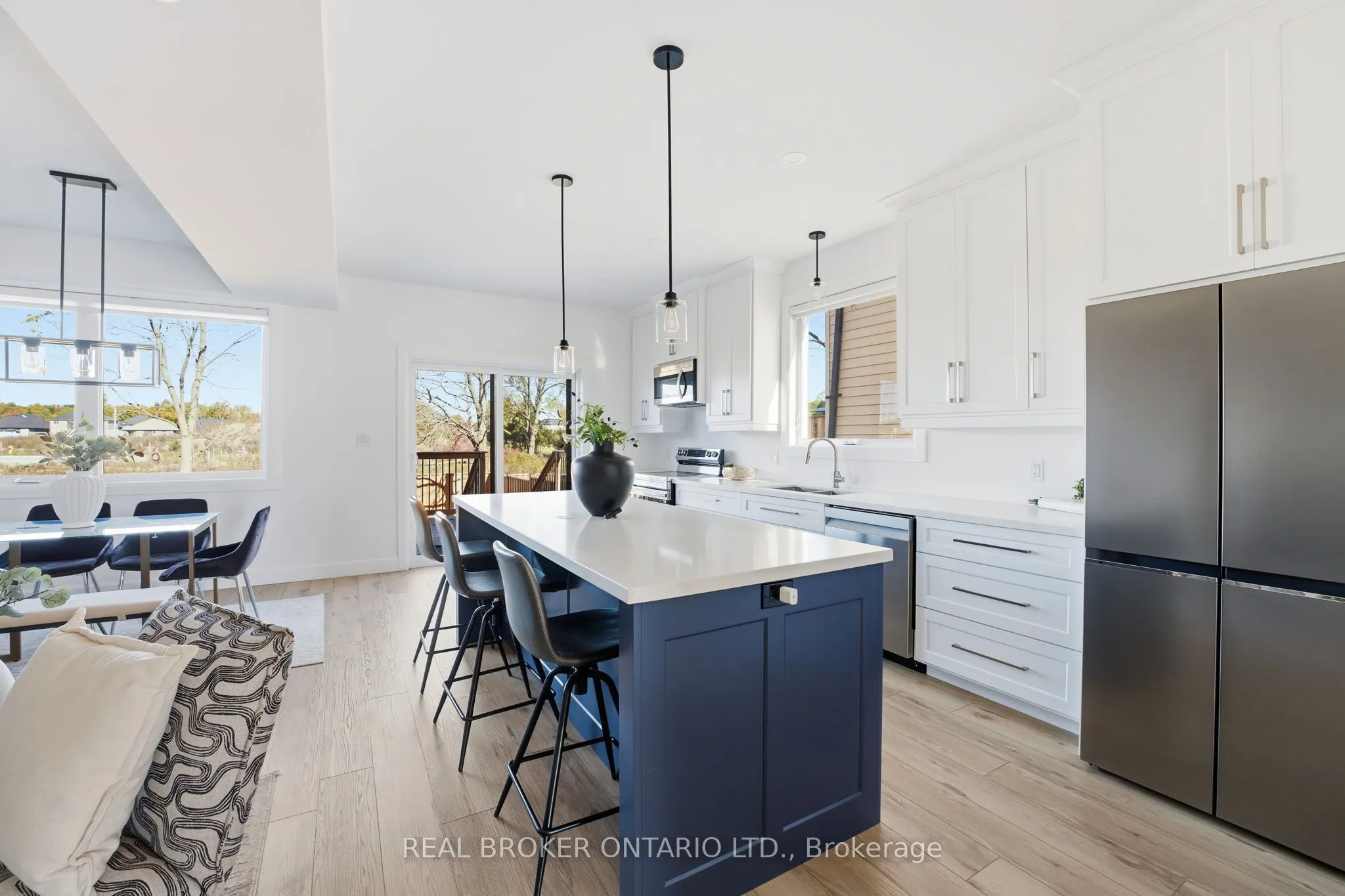 160A Concession Street W
