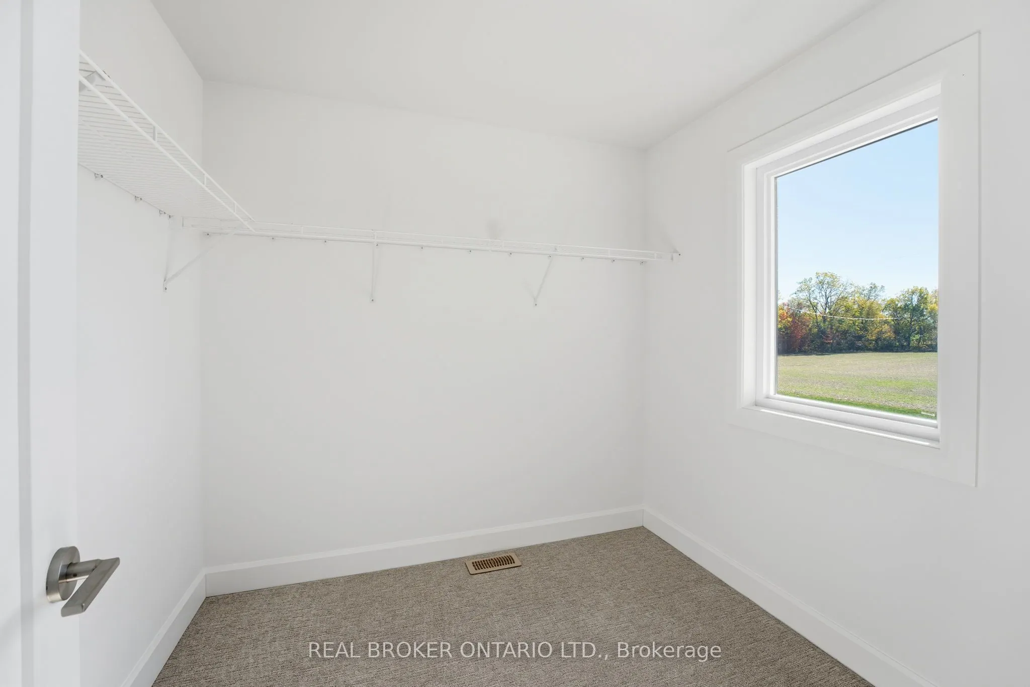 160A Concession Street W