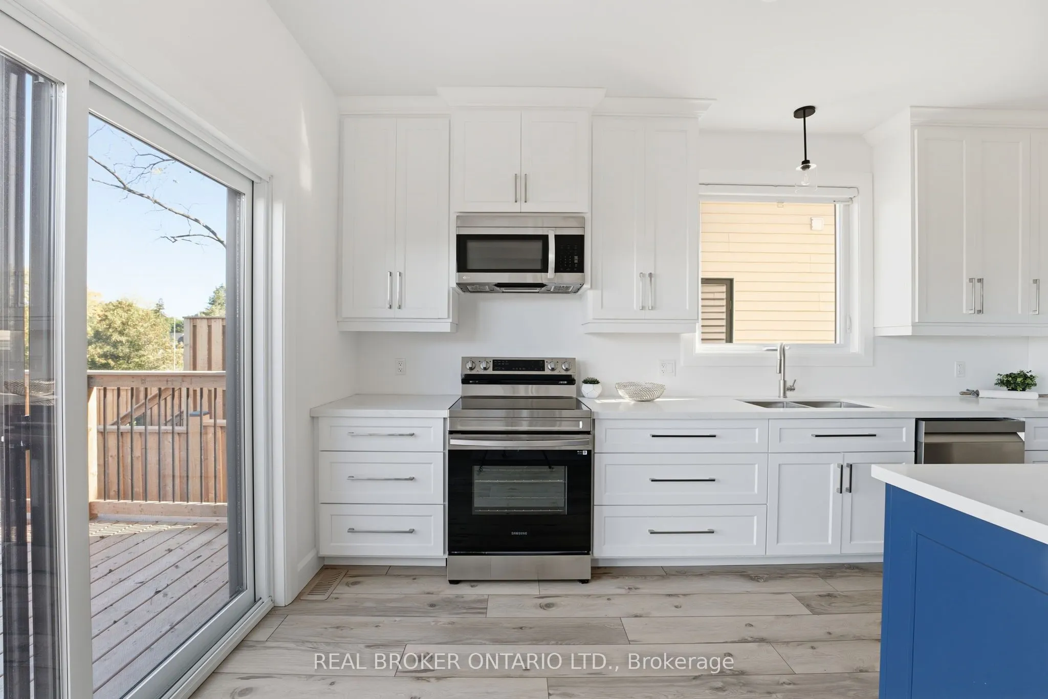 160A Concession Street W