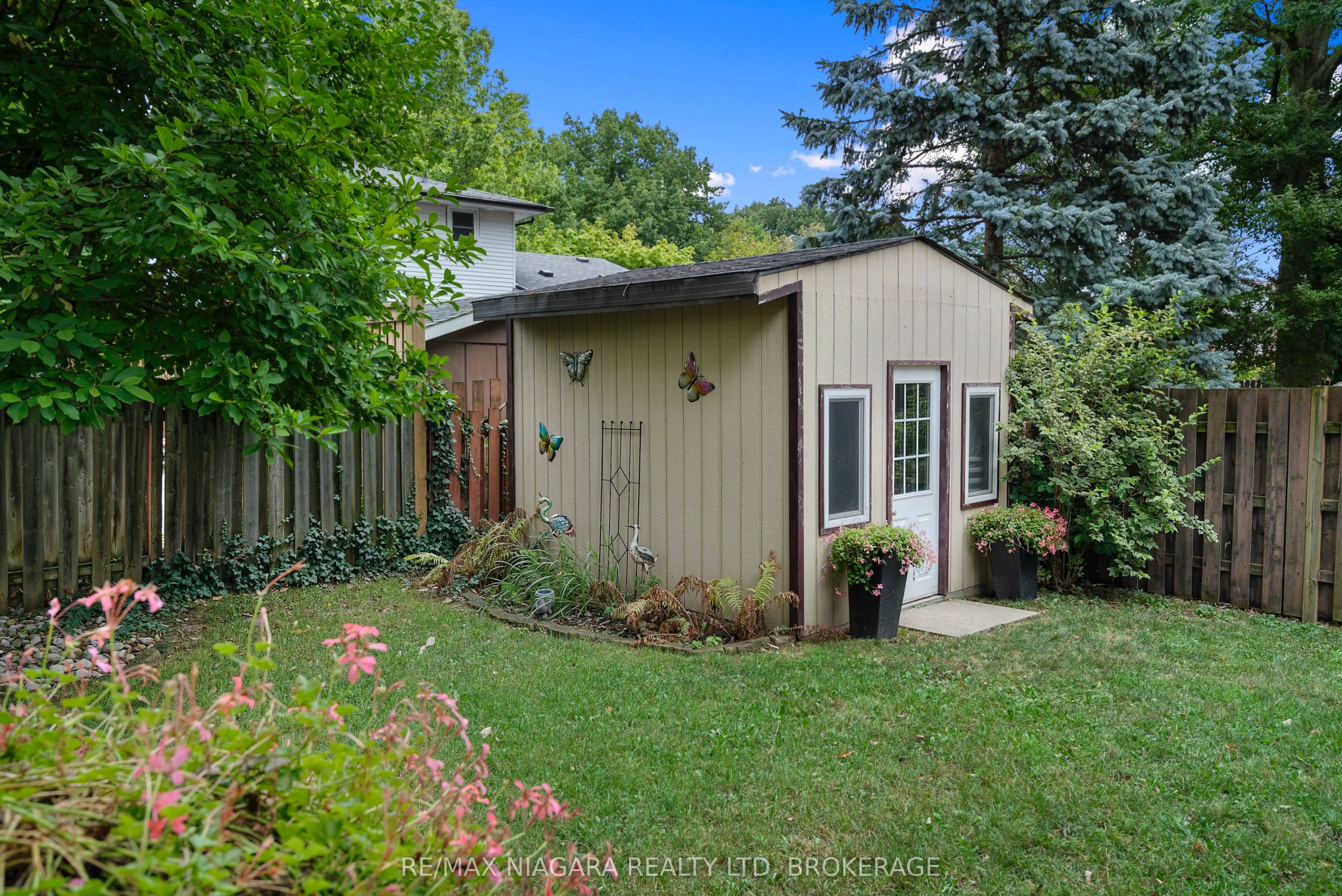 7297 Green Boughs Road