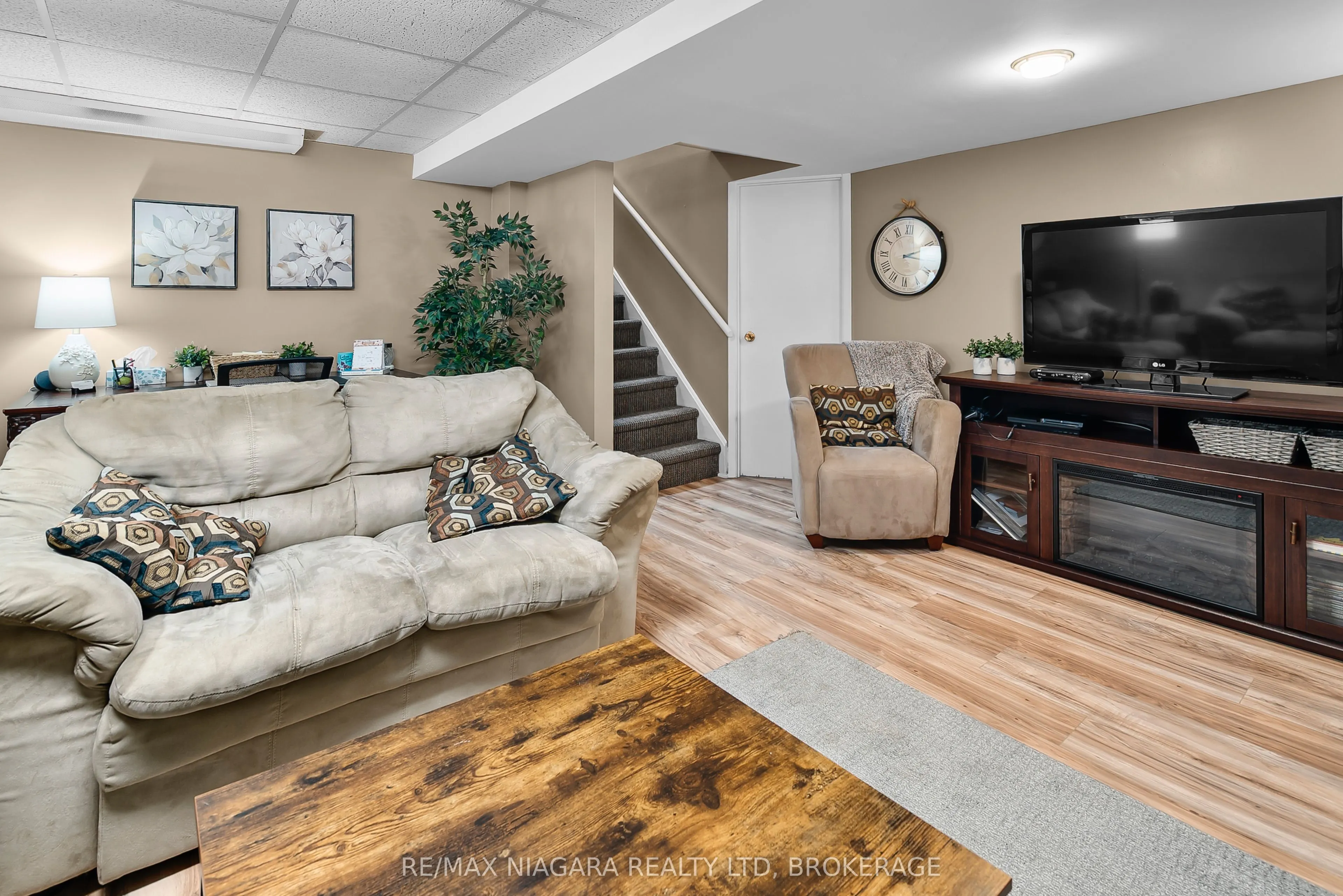 7297 Green Boughs Road
