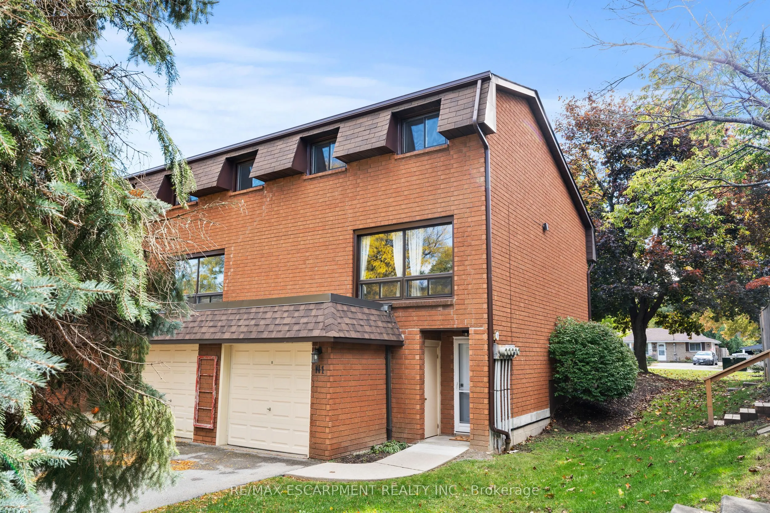 444 Stone Church Road W, #N1