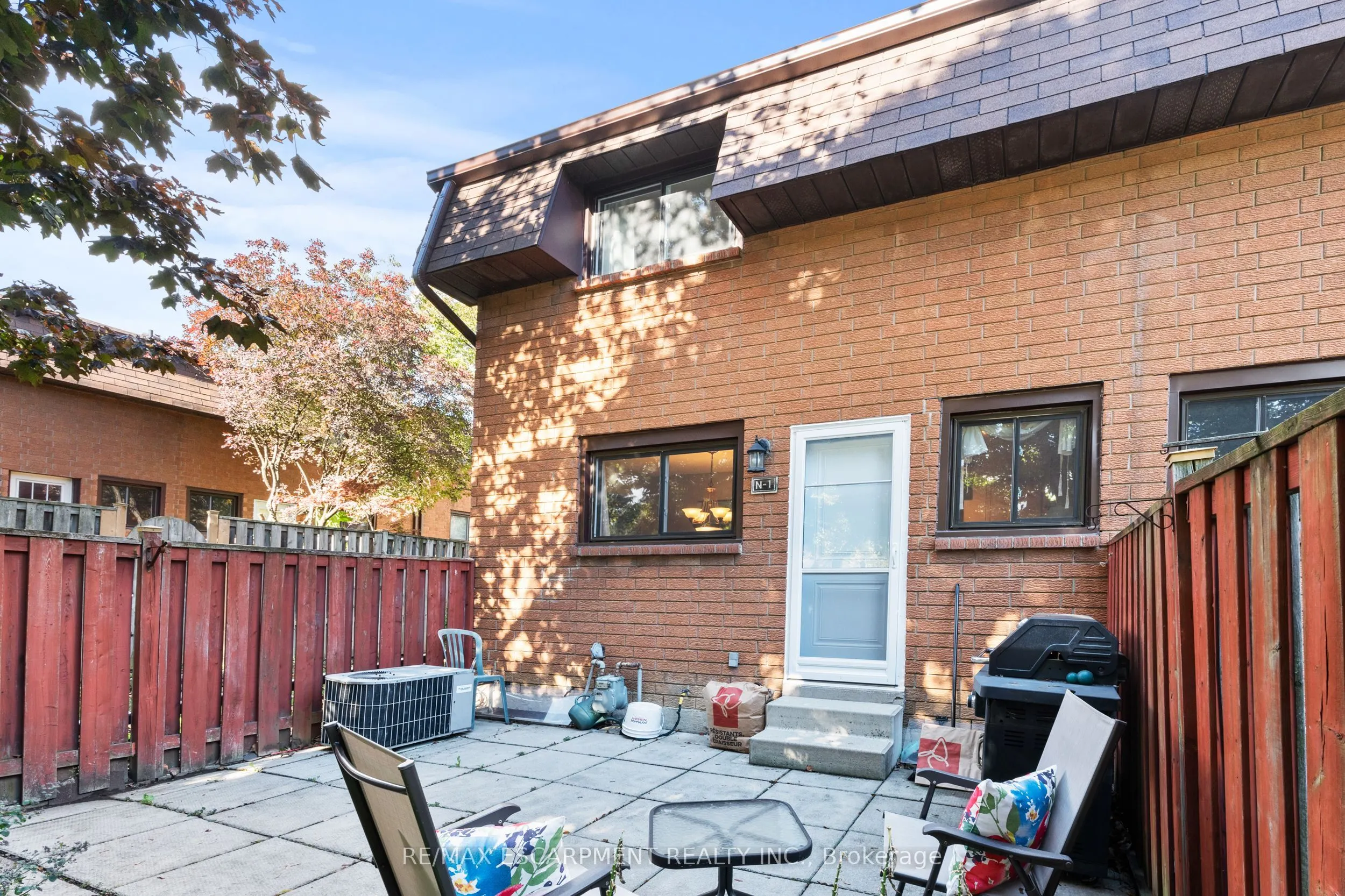 444 Stone Church Road W, #N1