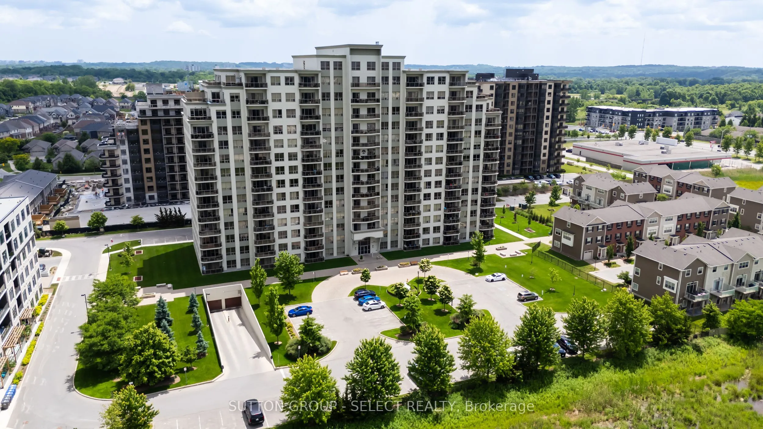1030 CORONATION Drive, #606