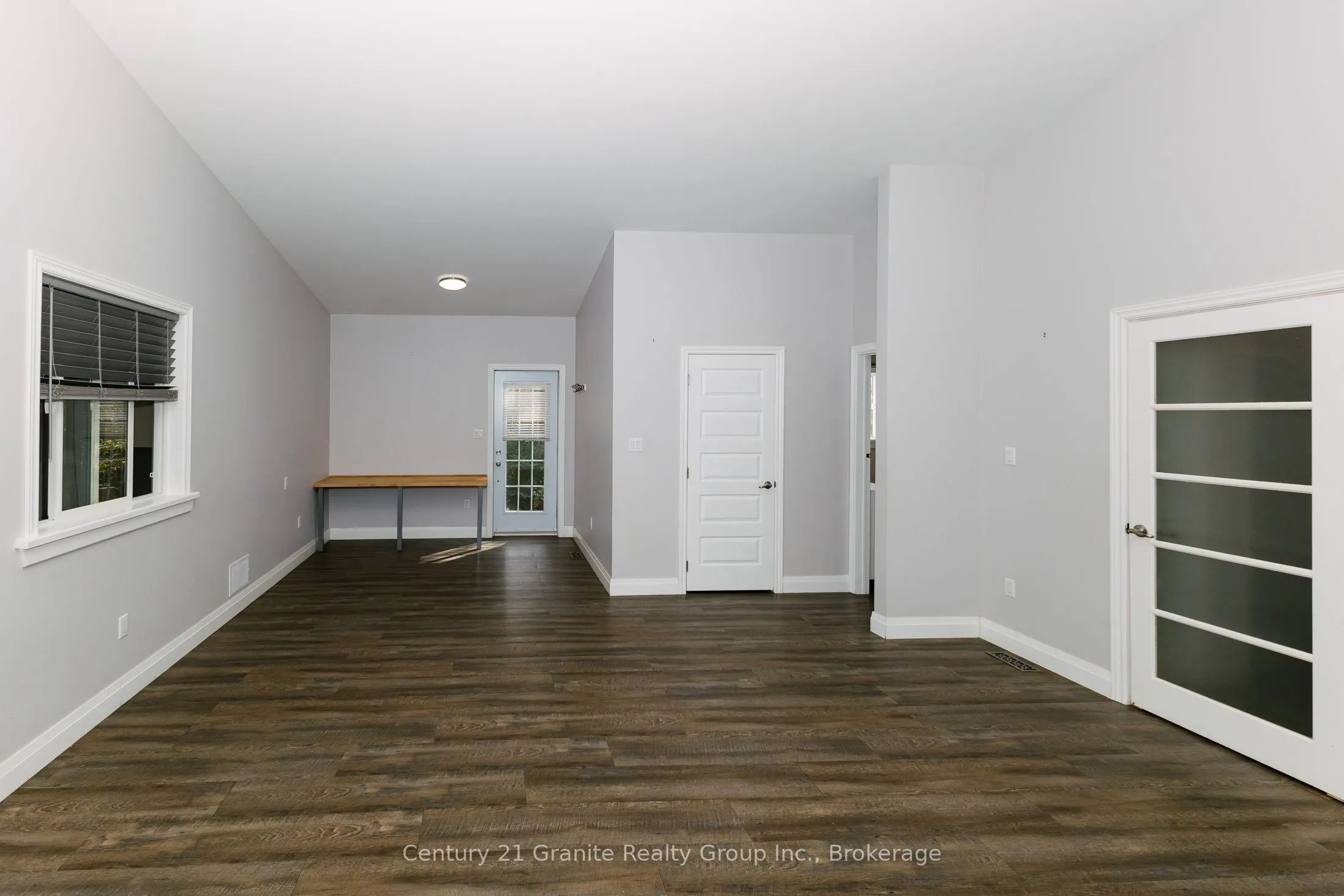 51 FARMCREST Avenue