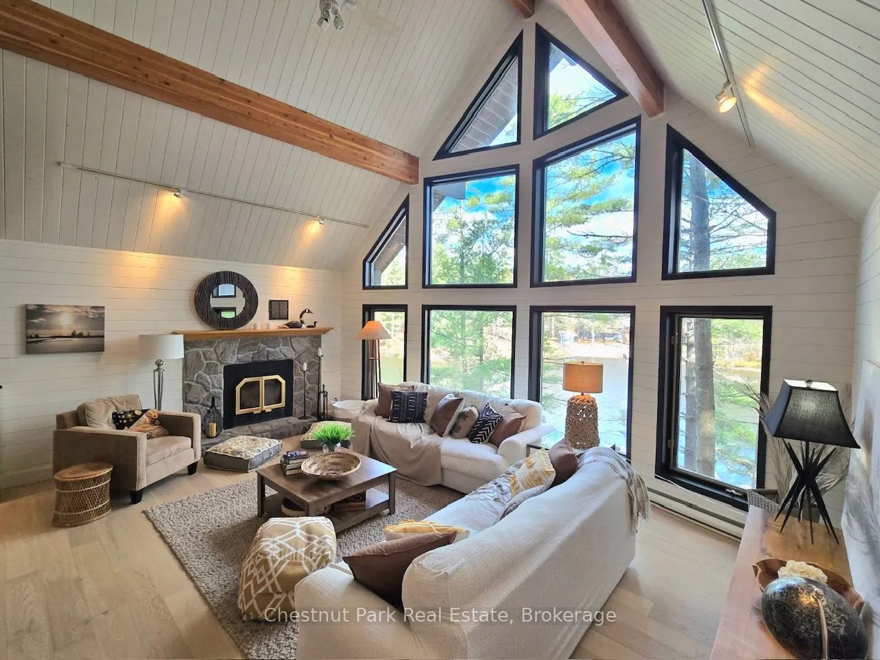 5600 Kahshe Lake