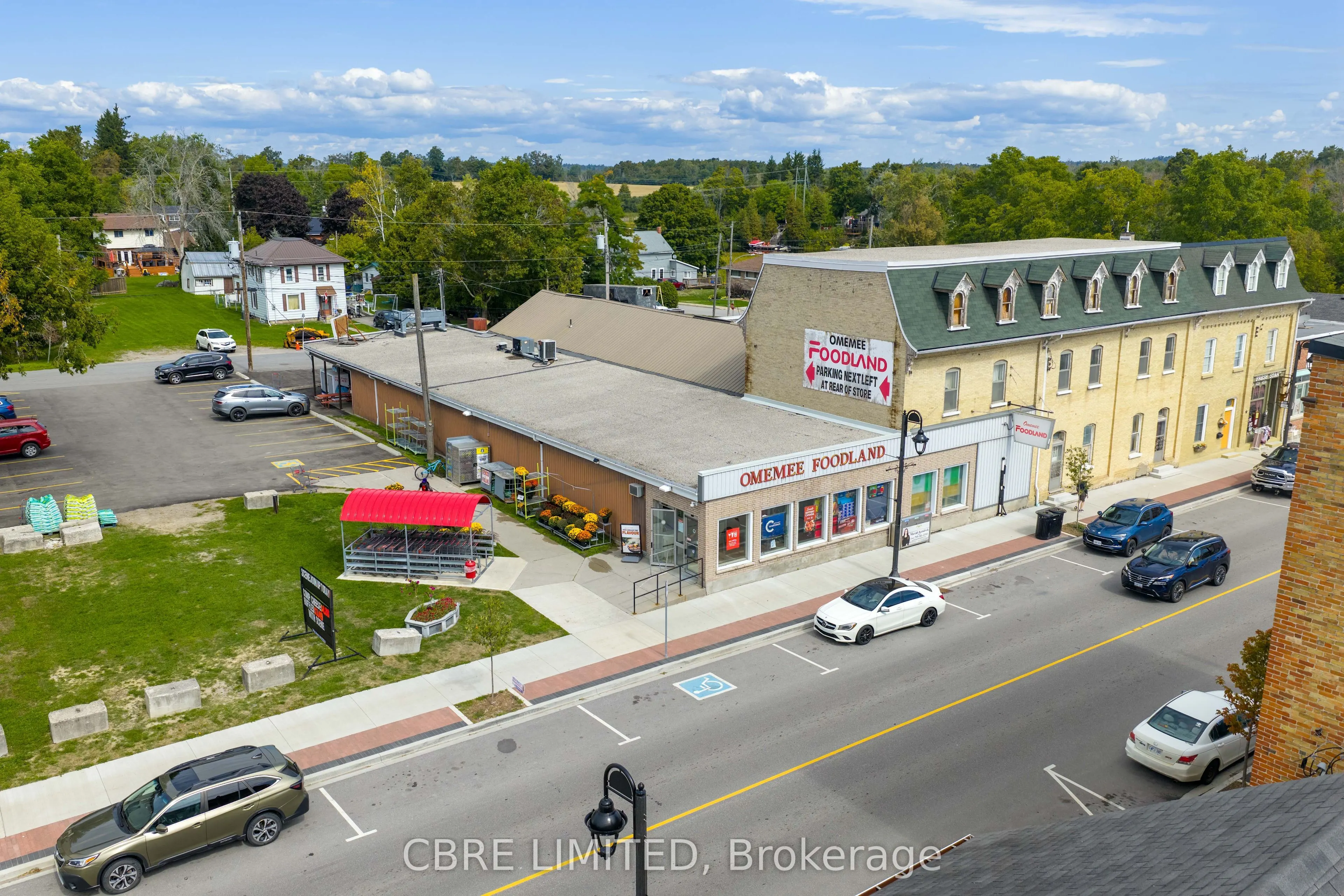 27, 29, and 31-35 King Street E