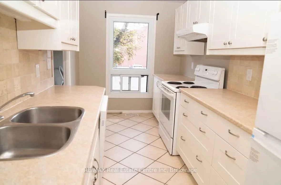 49 Rhonda Road, #78