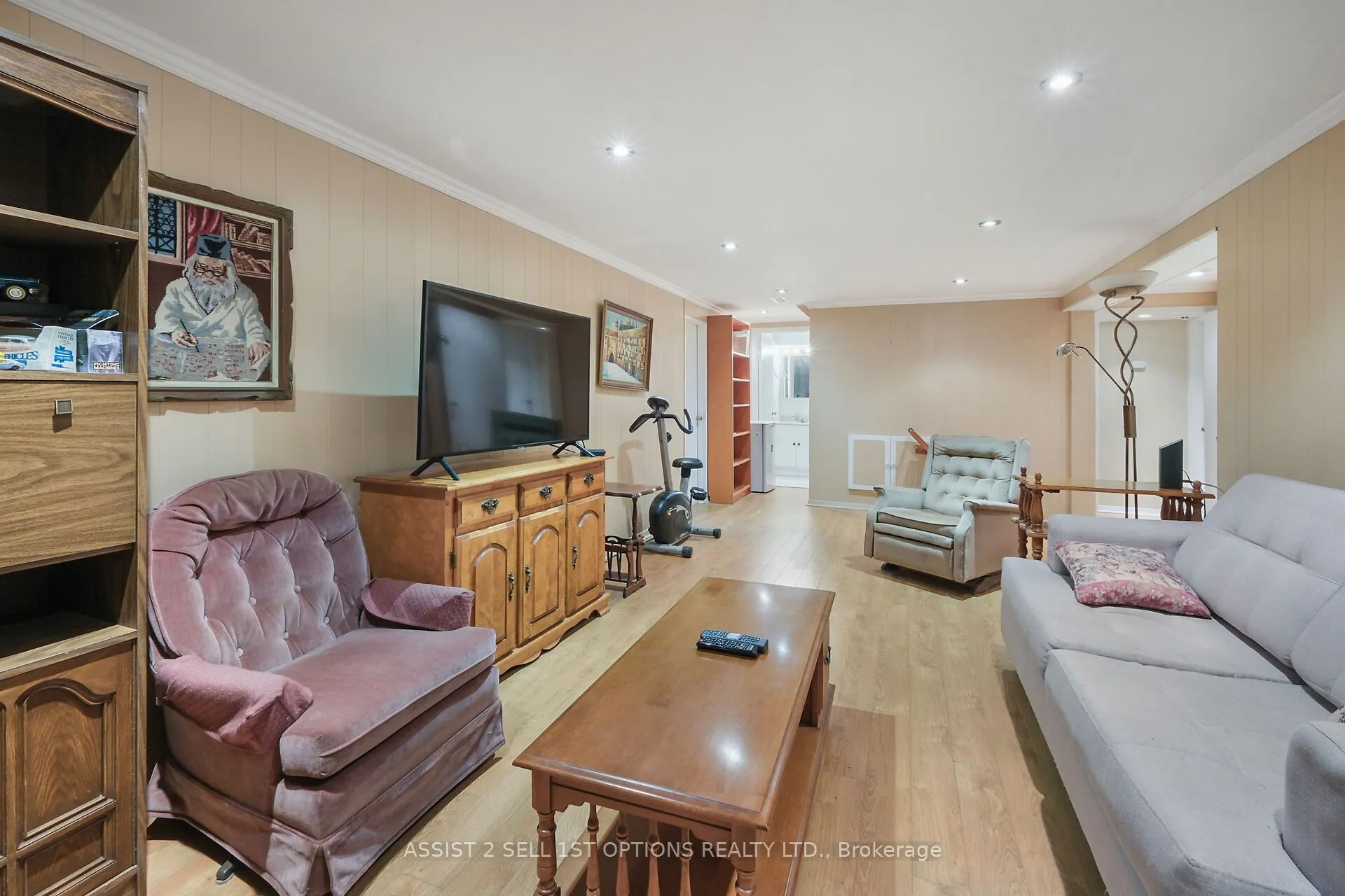 24 Barnes Crescent