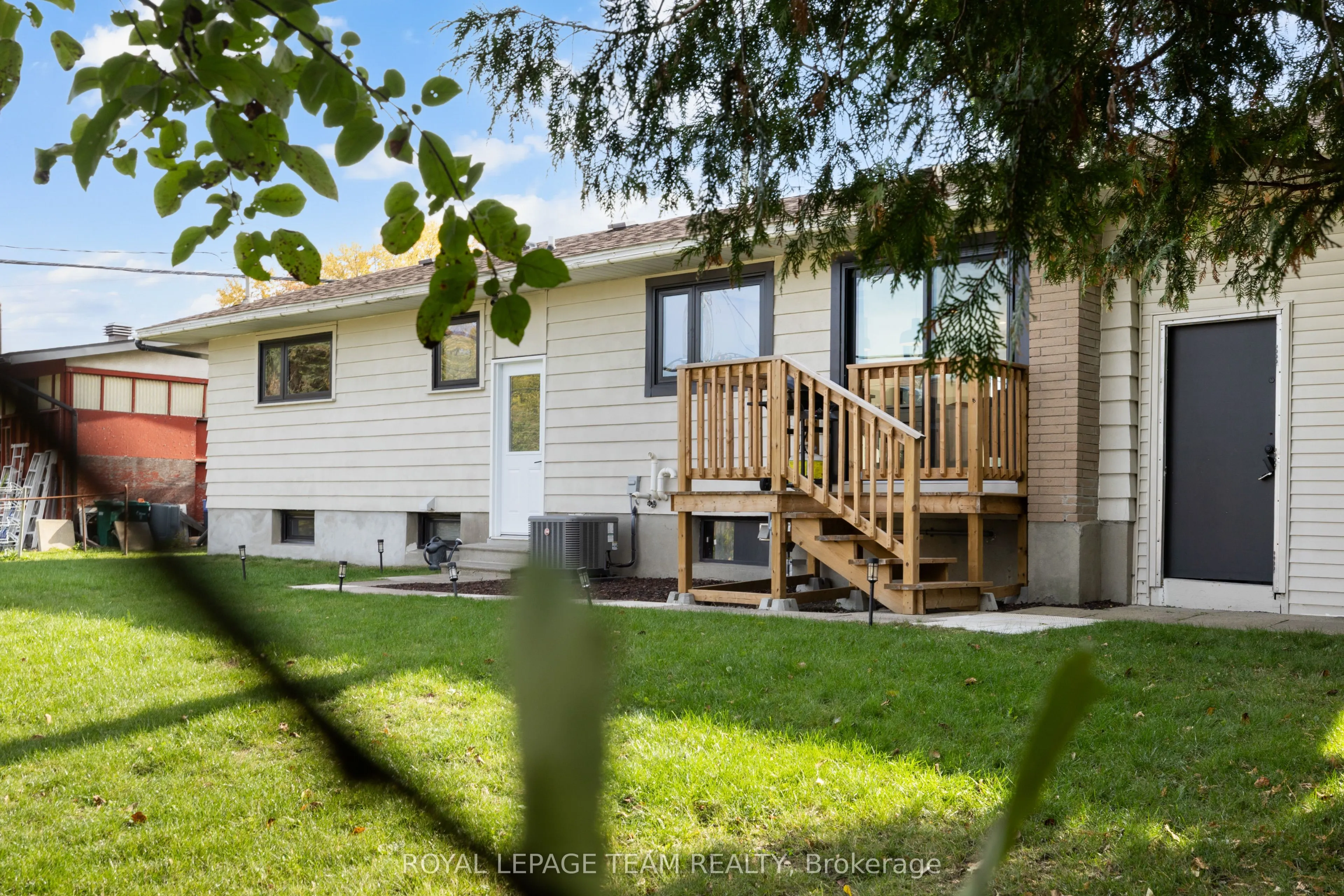 23 Brent Avenue