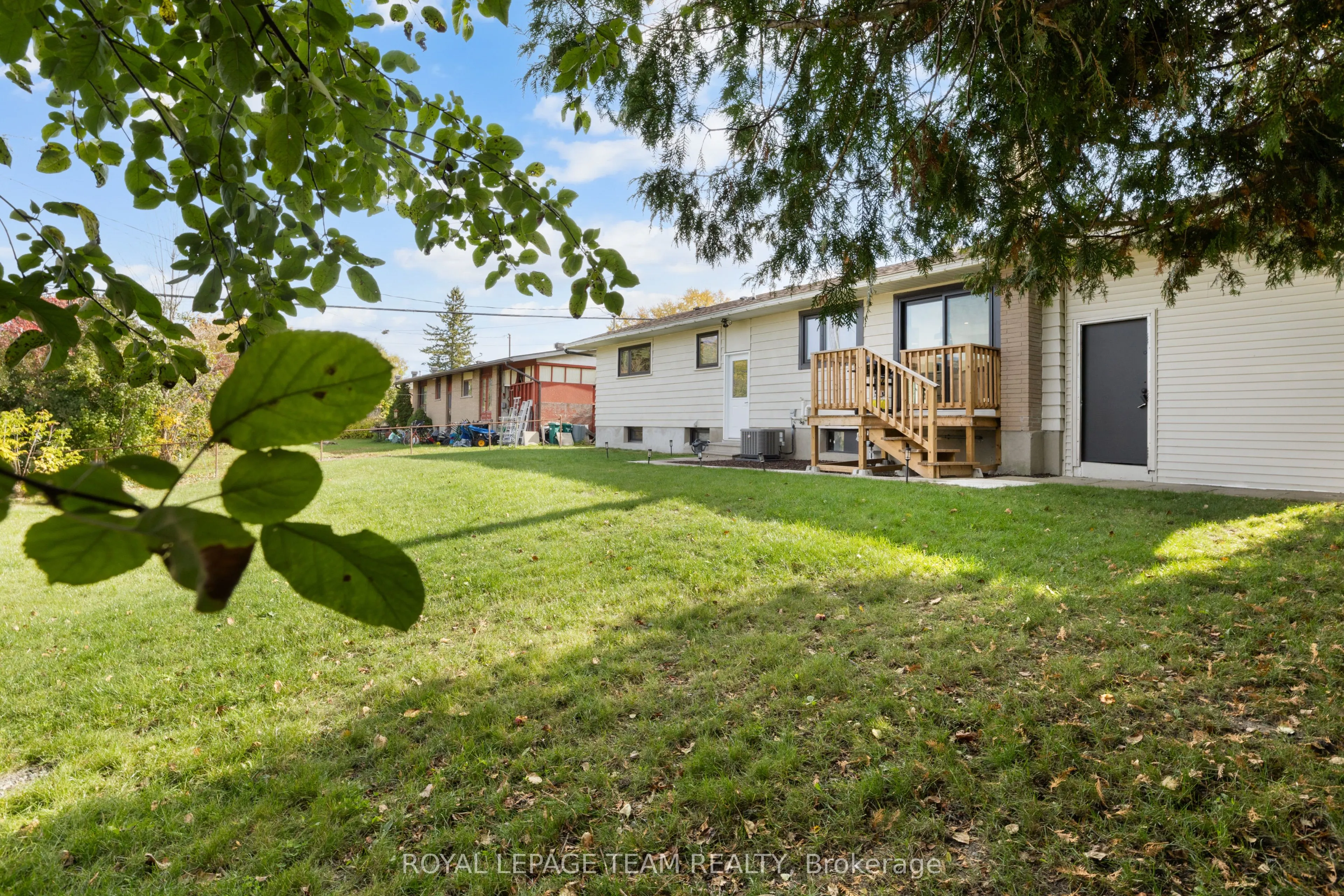 23 Brent Avenue