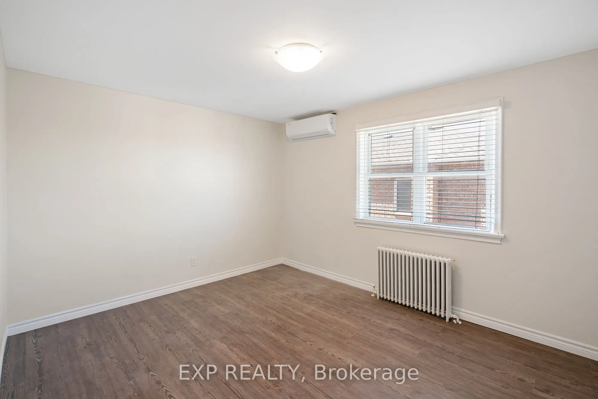 44 Metcalfe Street, #4