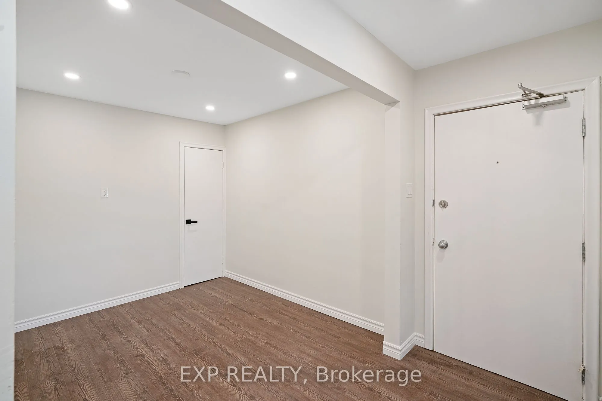 44 Metcalfe Street, #4